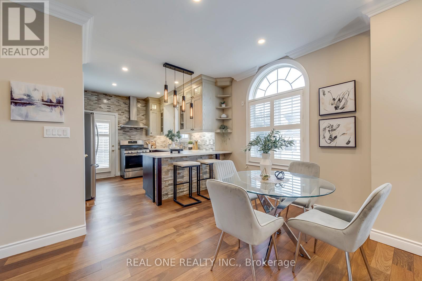 2363 Parkglen Avenue, Oakville, Ontario  L6M 4Y4 - Photo 16 - W12969814