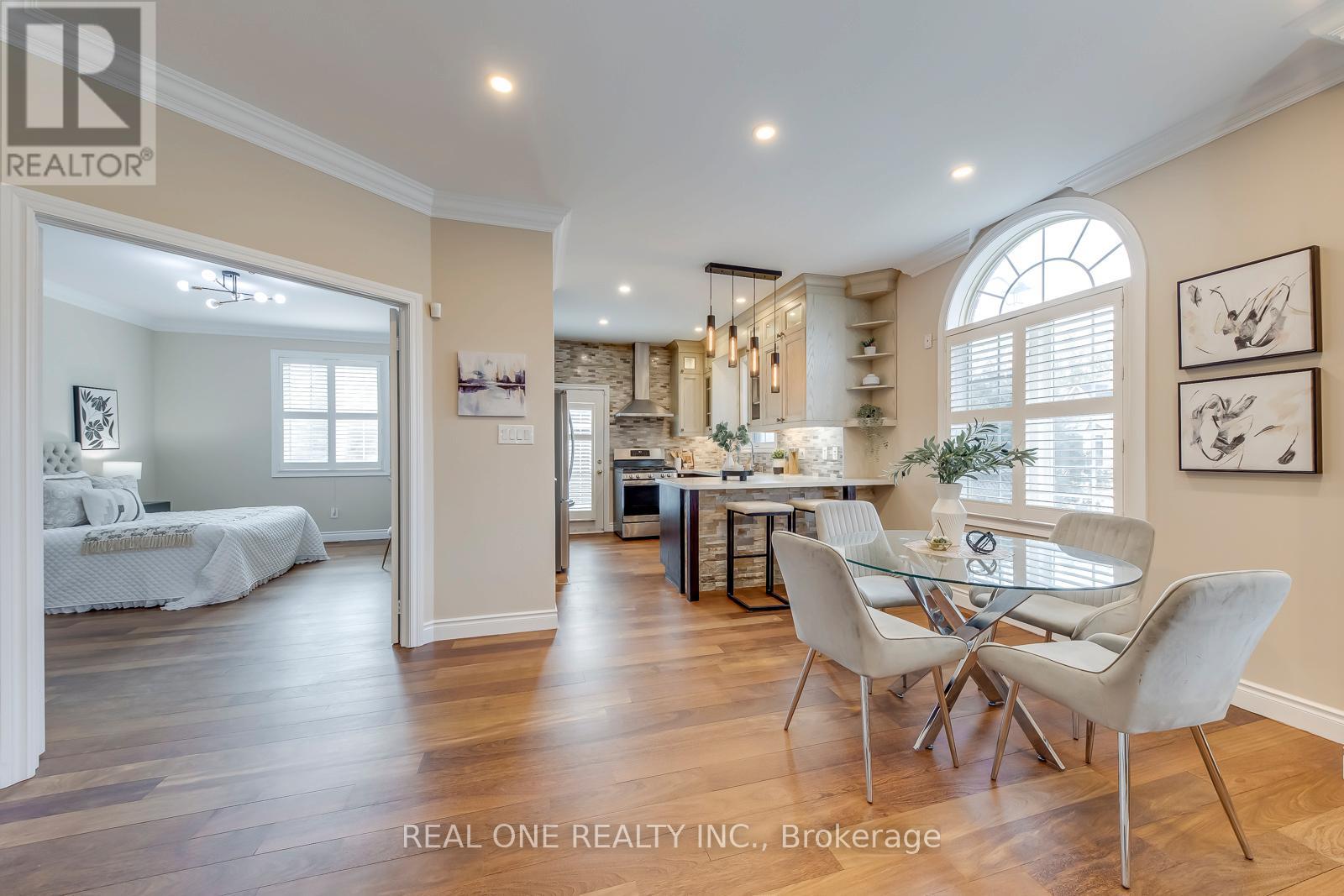 2363 Parkglen Avenue, Oakville, Ontario  L6M 4Y4 - Photo 20 - W12969814