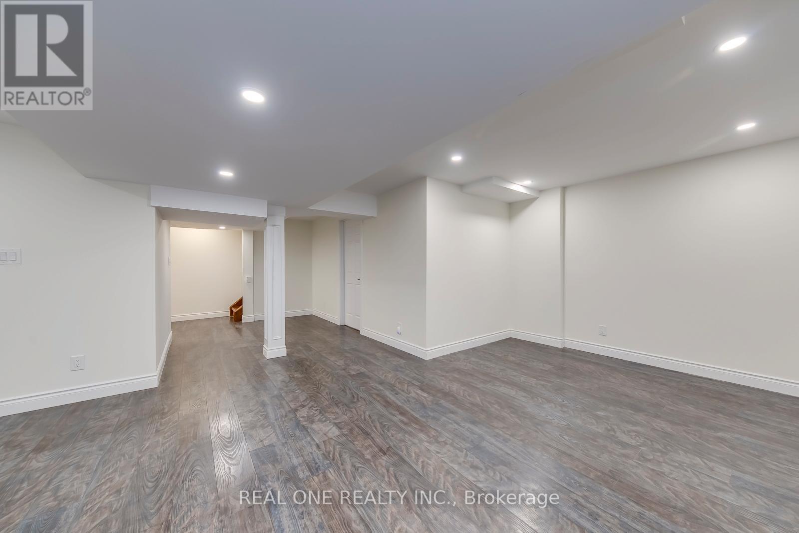 2363 Parkglen Avenue, Oakville, Ontario  L6M 4Y4 - Photo 40 - W12969814