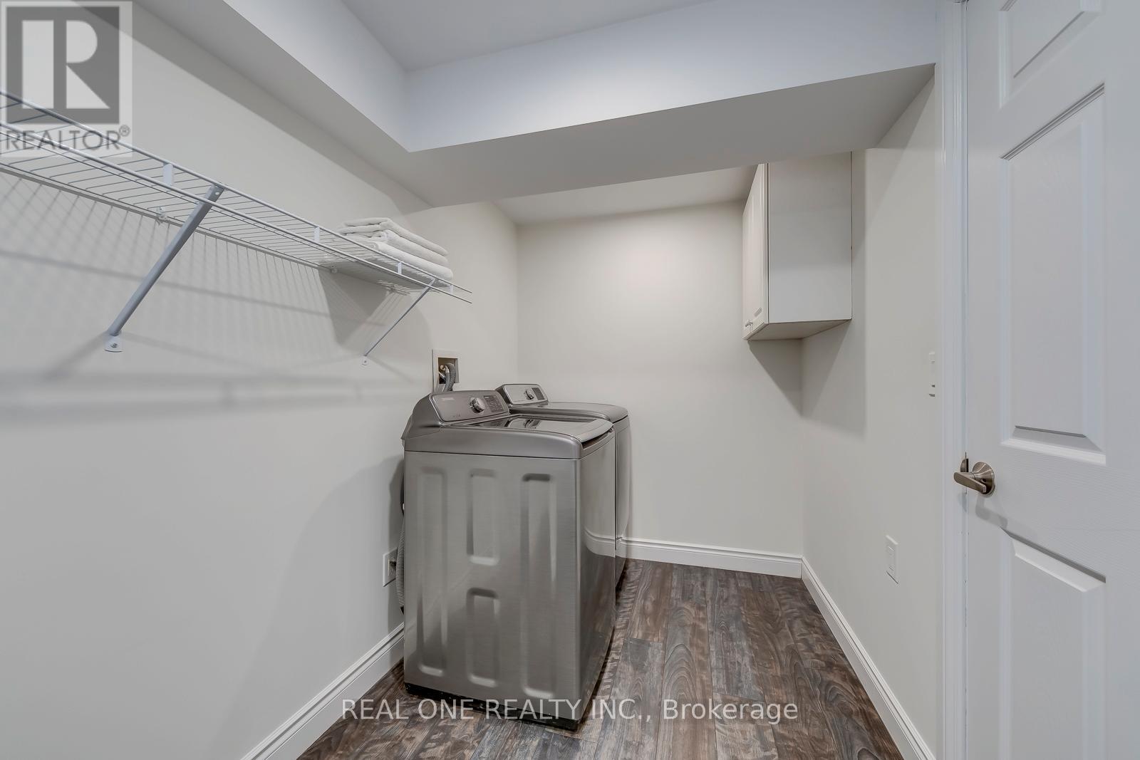 2363 Parkglen Avenue, Oakville, Ontario  L6M 4Y4 - Photo 48 - W12969814