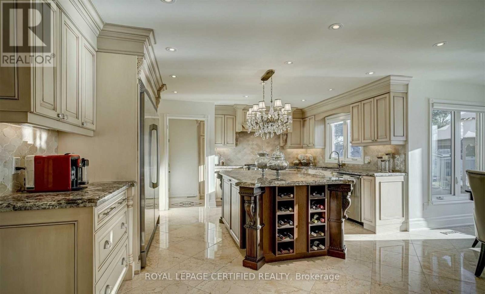 5128 Elderview Court, Mississauga, Ontario  L5M 5A9 - Photo 15 - W12969826