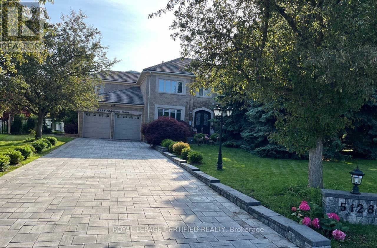 5128 Elderview Court, Mississauga, Ontario  L5M 5A9 - Photo 3 - W12969826