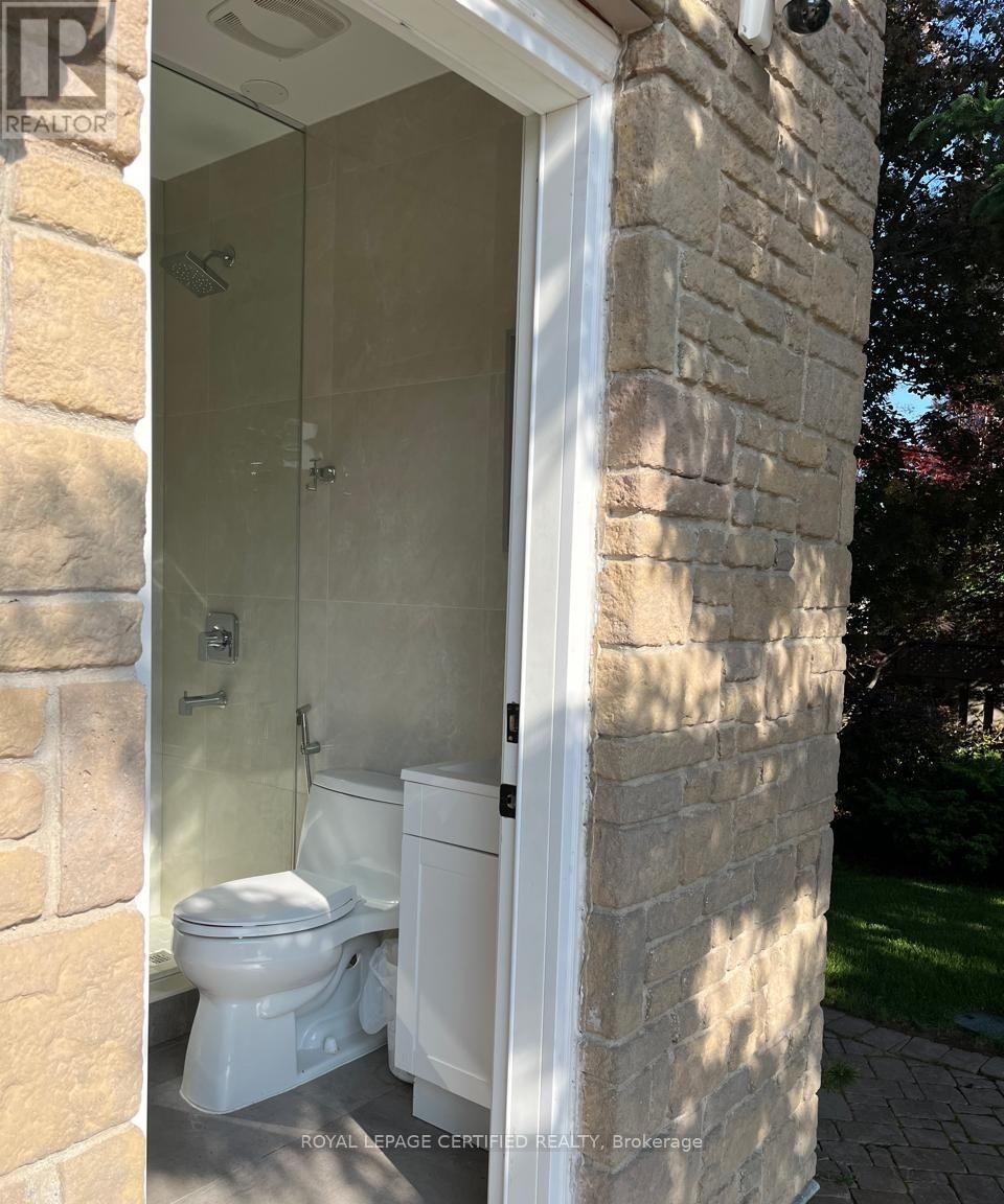 5128 Elderview Court, Mississauga, Ontario  L5M 5A9 - Photo 35 - W12969826