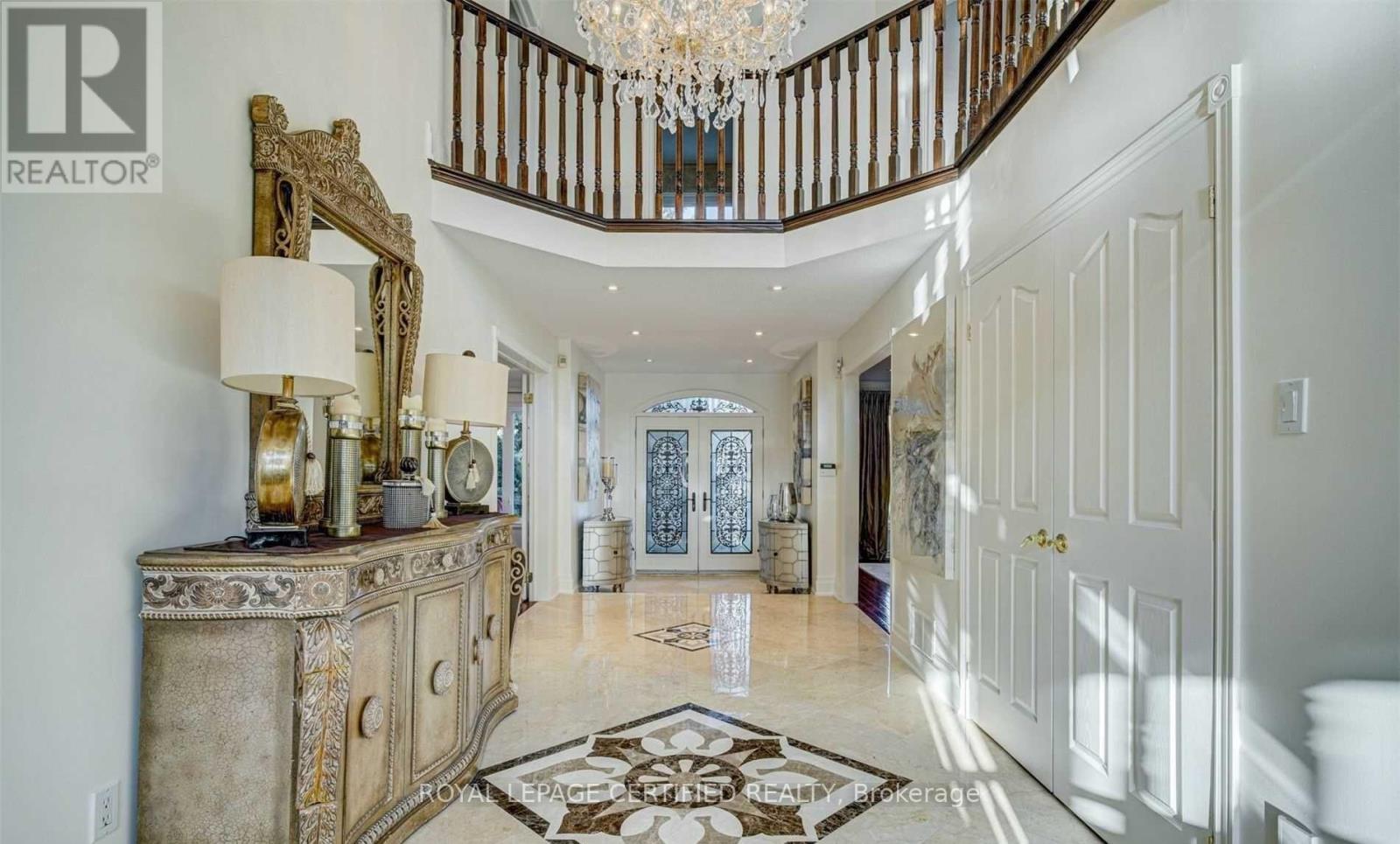 5128 Elderview Court, Mississauga, Ontario  L5M 5A9 - Photo 8 - W12969826