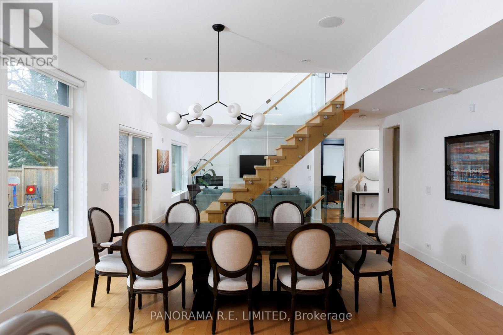 8 Greenford Road, Toronto, Ontario  M9A 3E6 - Photo 17 - W12969870