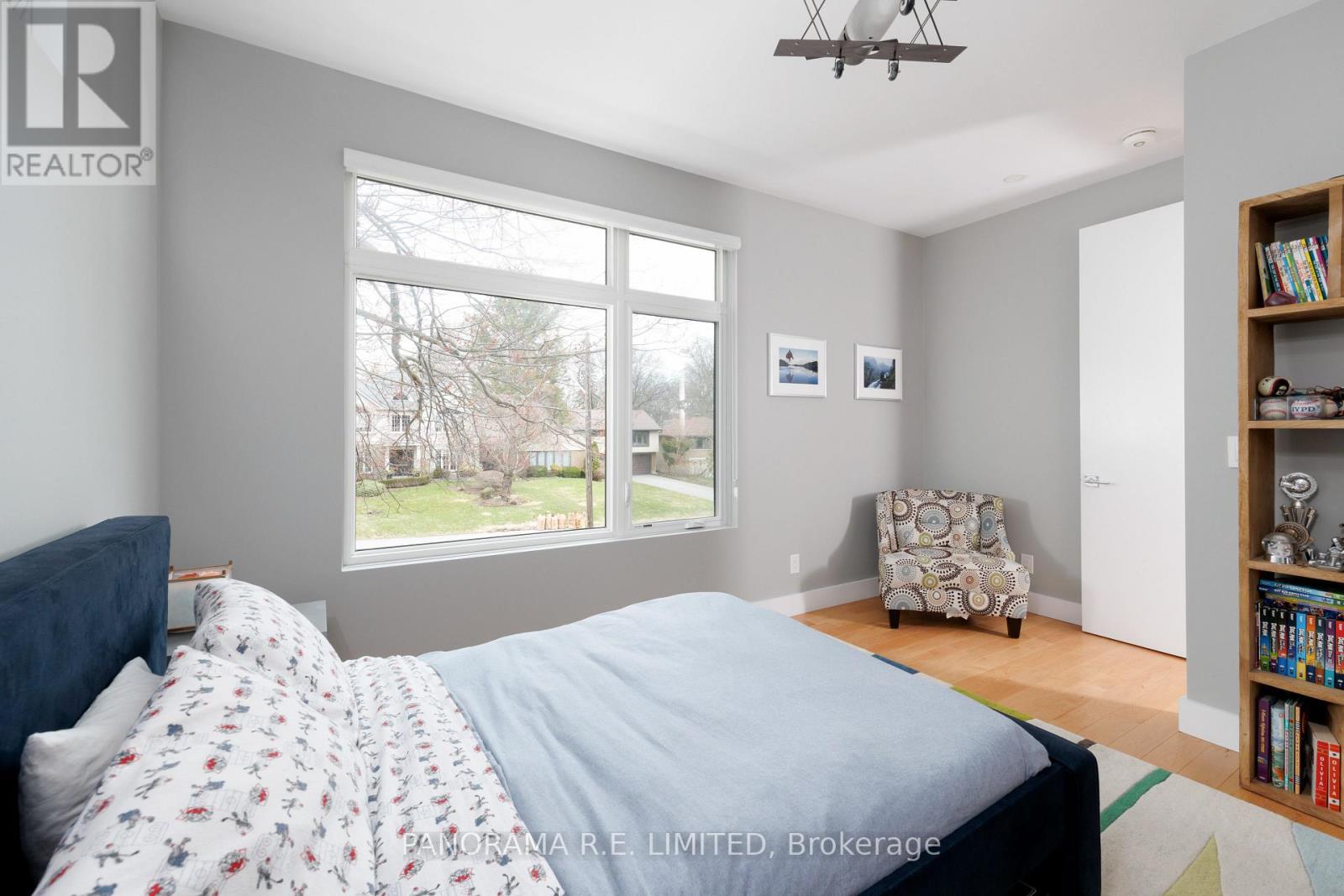 8 Greenford Road, Toronto, Ontario  M9A 3E6 - Photo 40 - W12969870