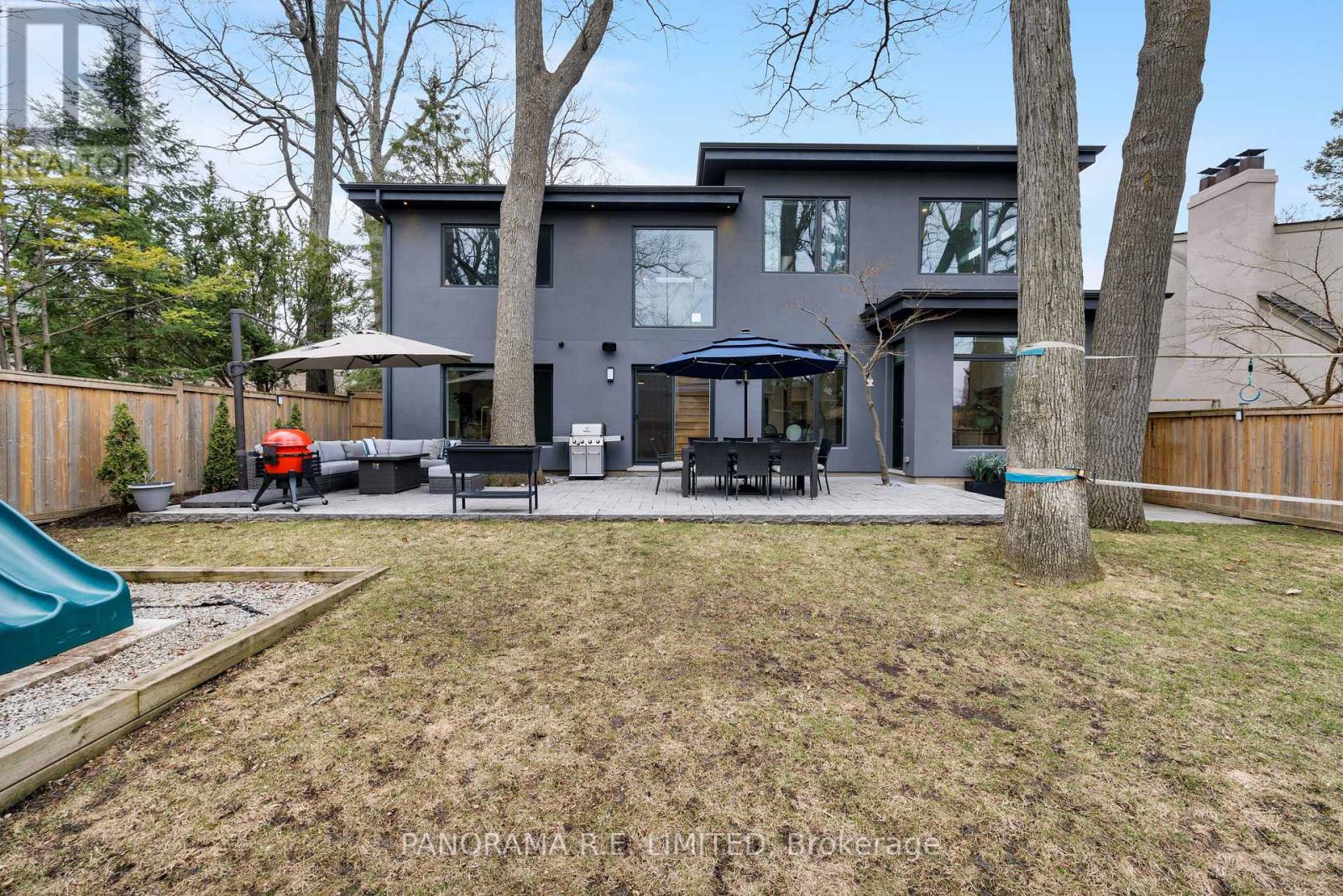 8 Greenford Road, Toronto, Ontario  M9A 3E6 - Photo 46 - W12969870
