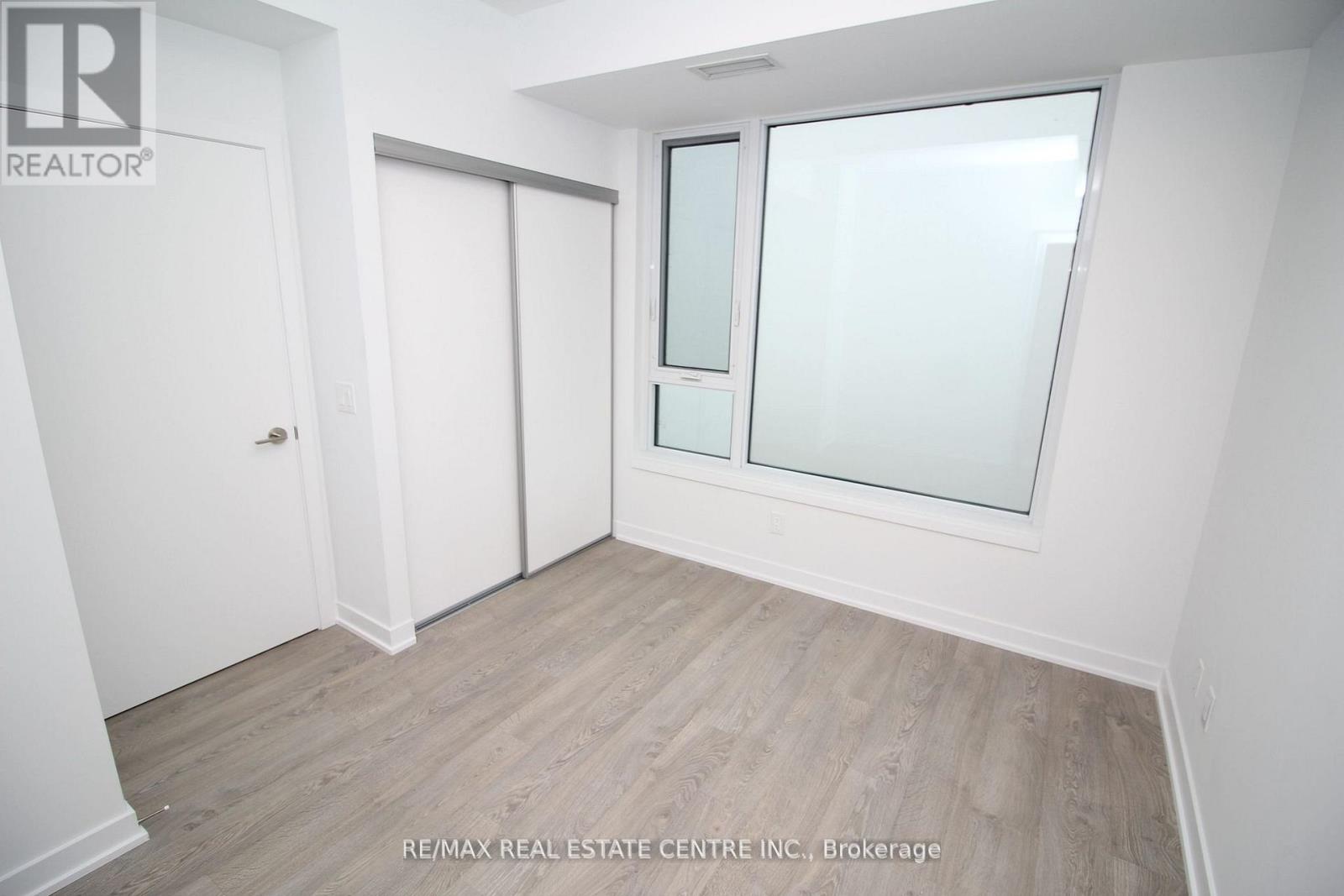 1909 - 1928 Lake Shore Boulevard W, Toronto, Ontario  M6S 1A1 - Photo 12 - W12969888