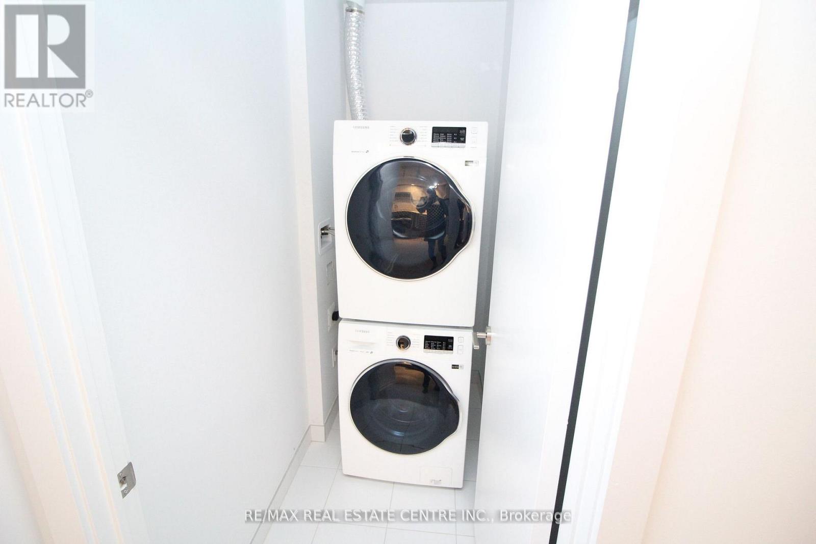 1909 - 1928 Lake Shore Boulevard W, Toronto, Ontario  M6S 1A1 - Photo 22 - W12969888