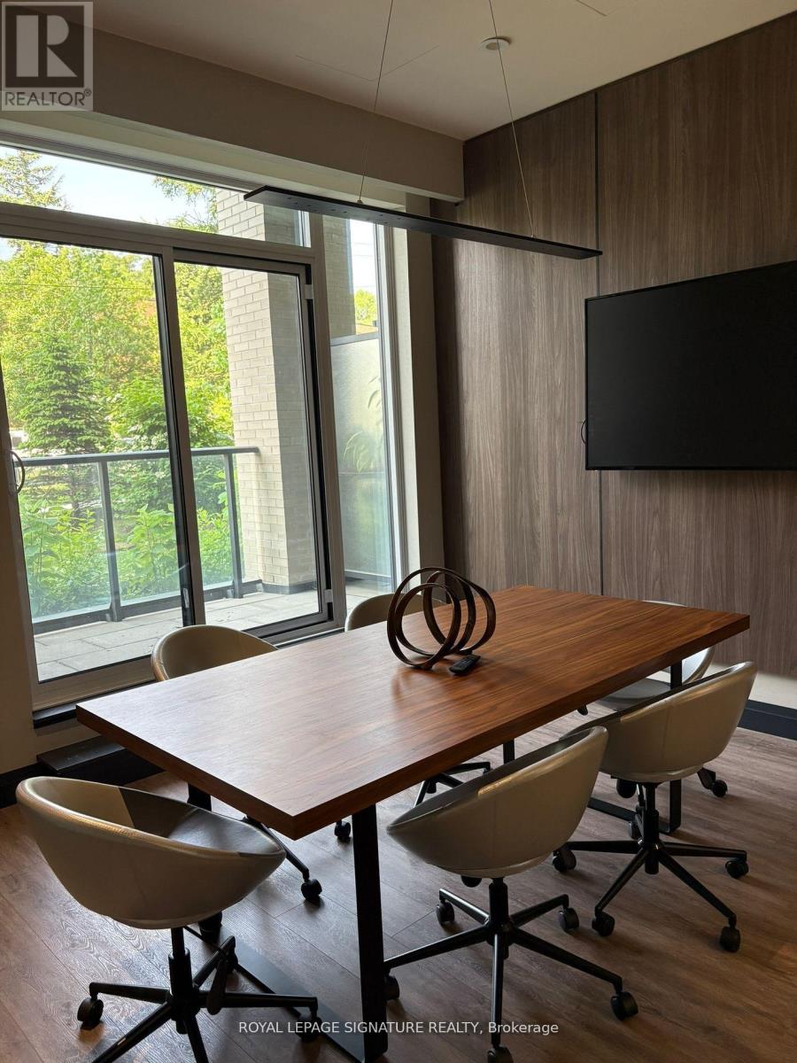 213 - 293 The Kingsway Avenue, Toronto, Ontario  M9A 3A9 - Photo 20 - W12969898