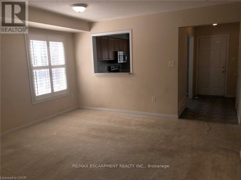 9 - 4200 Kilmer Drive, Burlington, Ontario  L7M 4Y2 - Photo 10 - W12969912