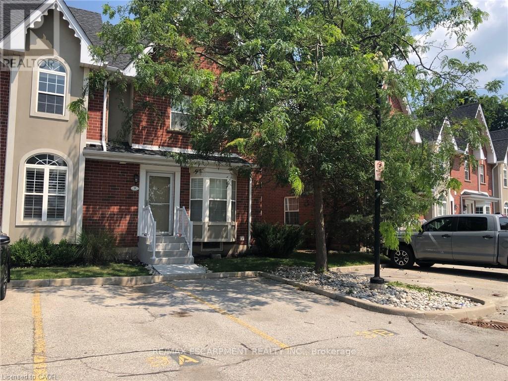 9 - 4200 Kilmer Drive, Burlington, Ontario  L7M 4Y2 - Photo 2 - W12969912