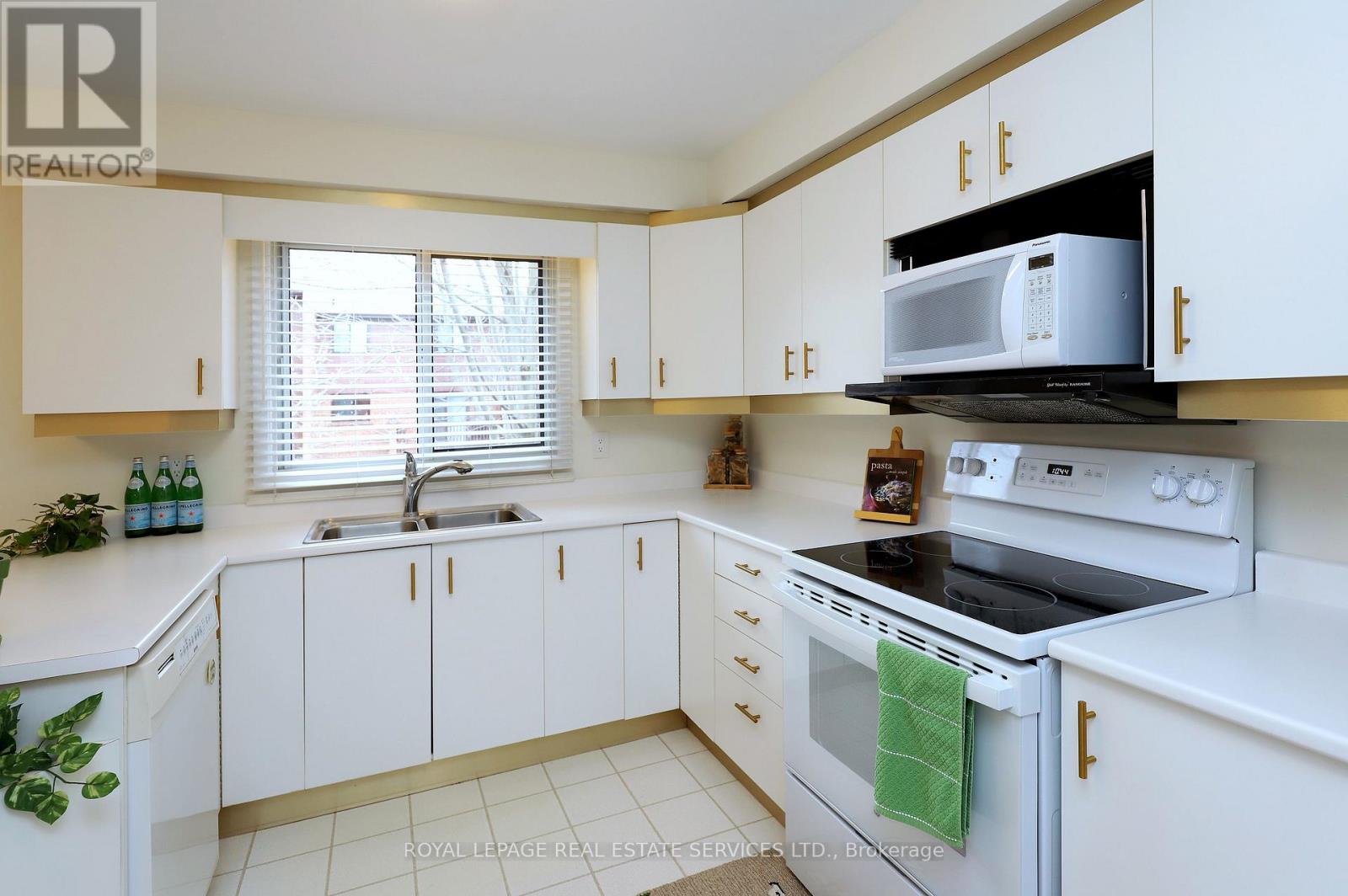 48 - 4165 Fieldgate Drive, Mississauga, Ontario  L4W 2M9 - Photo 15 - W12969944