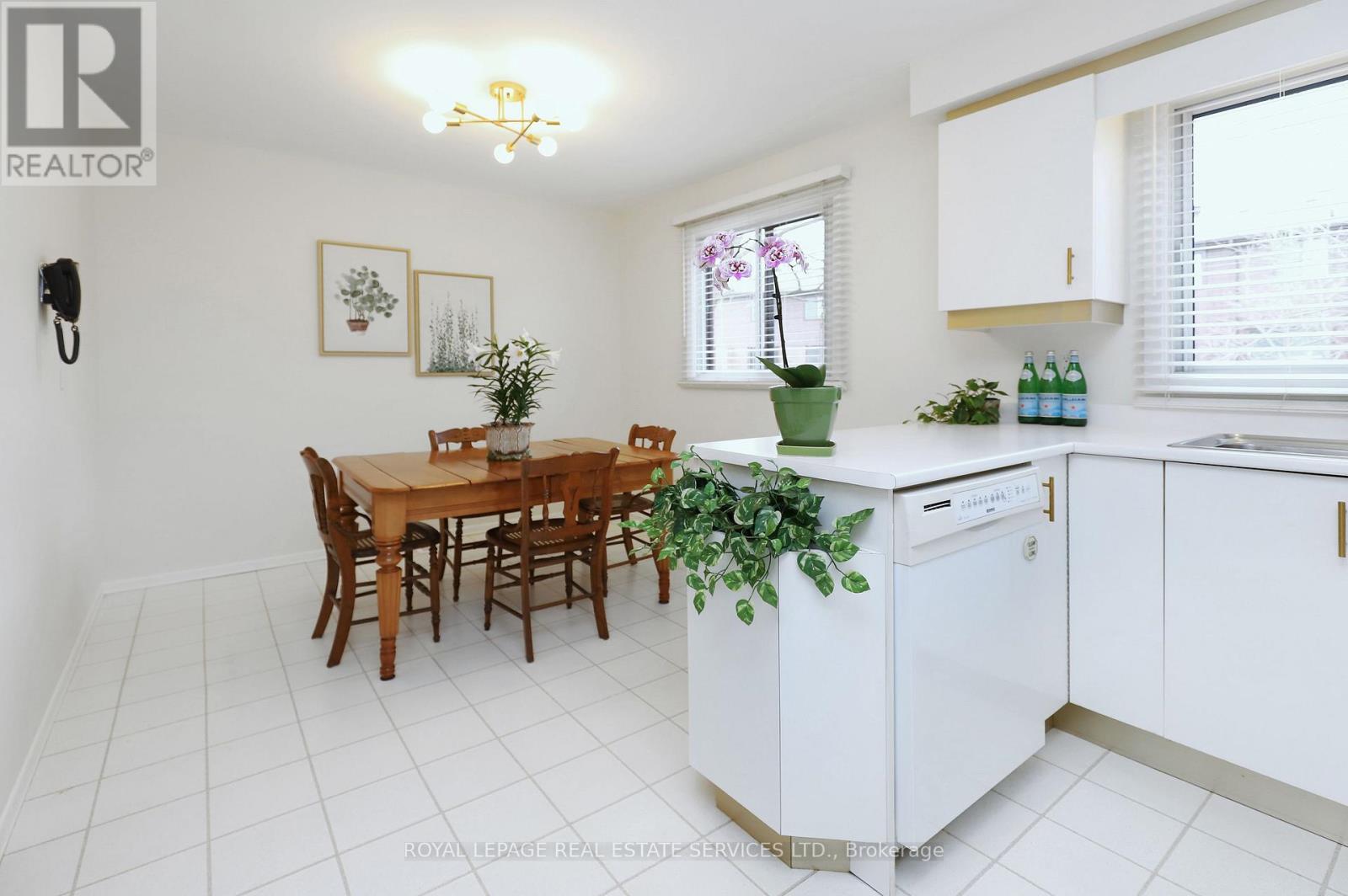 48 - 4165 Fieldgate Drive, Mississauga, Ontario  L4W 2M9 - Photo 19 - W12969944