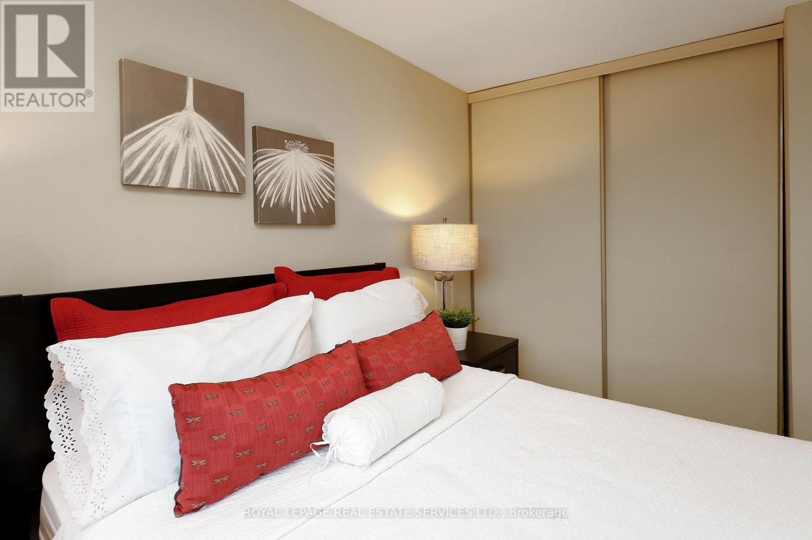 48 - 4165 Fieldgate Drive, Mississauga, Ontario  L4W 2M9 - Photo 27 - W12969944