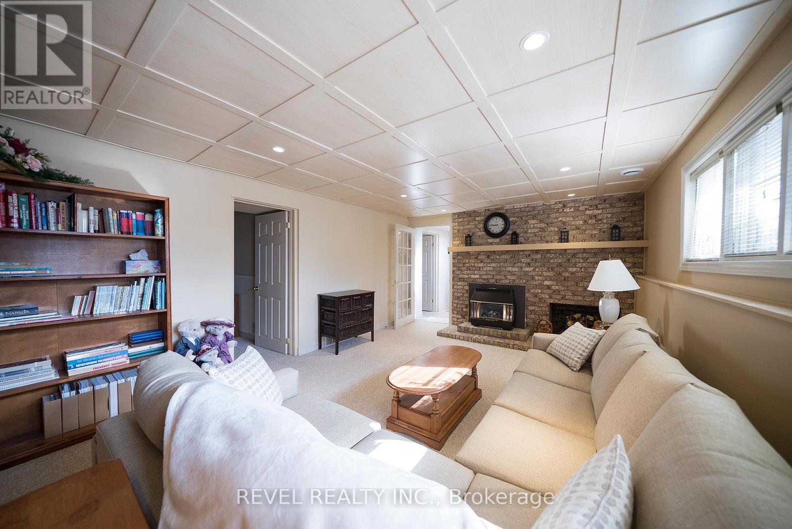 54 Bee Street, Norfolk, Ontario  N0E 1P0 - Photo 28 - X12969476