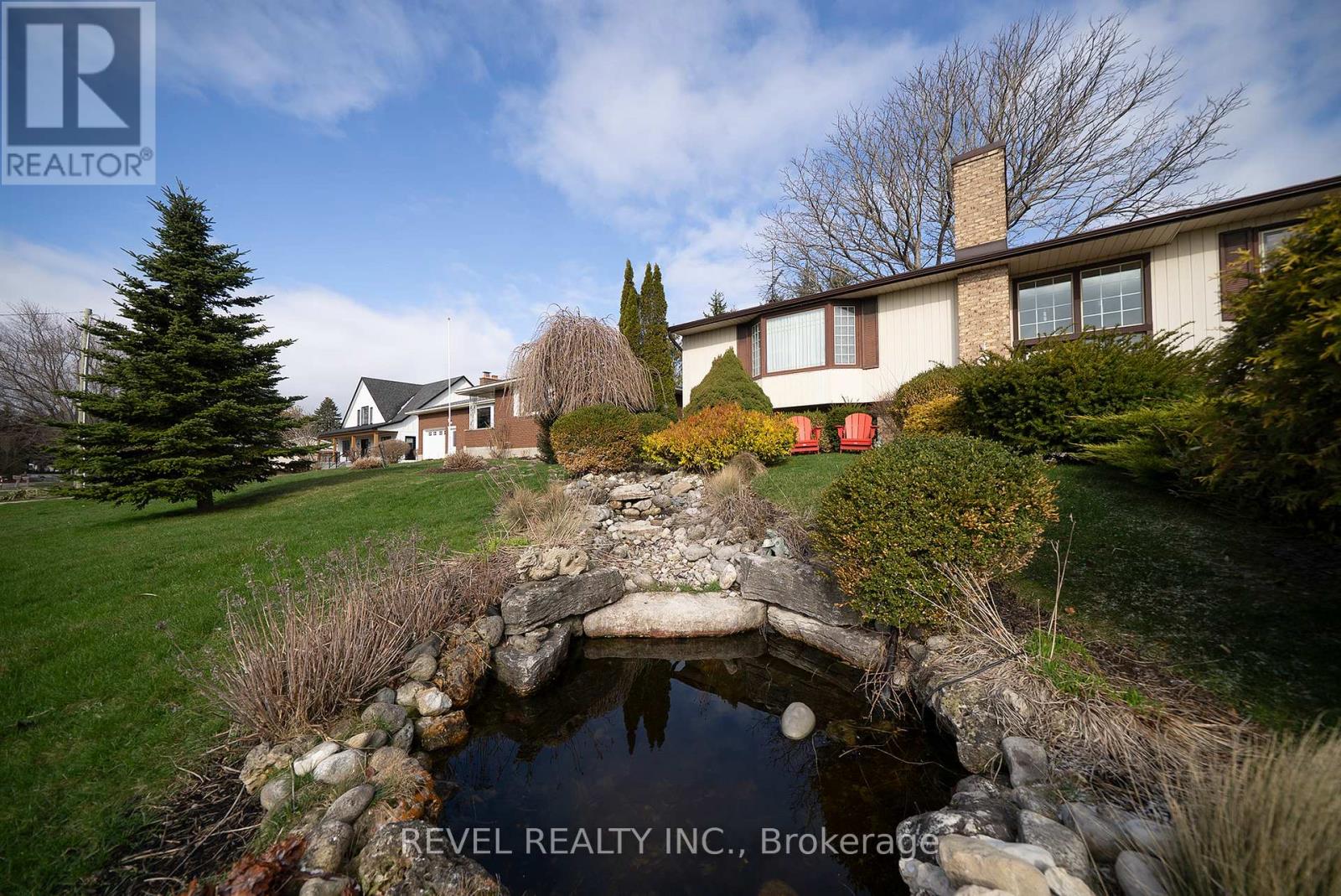 54 Bee Street, Norfolk, Ontario  N0E 1P0 - Photo 3 - X12969476