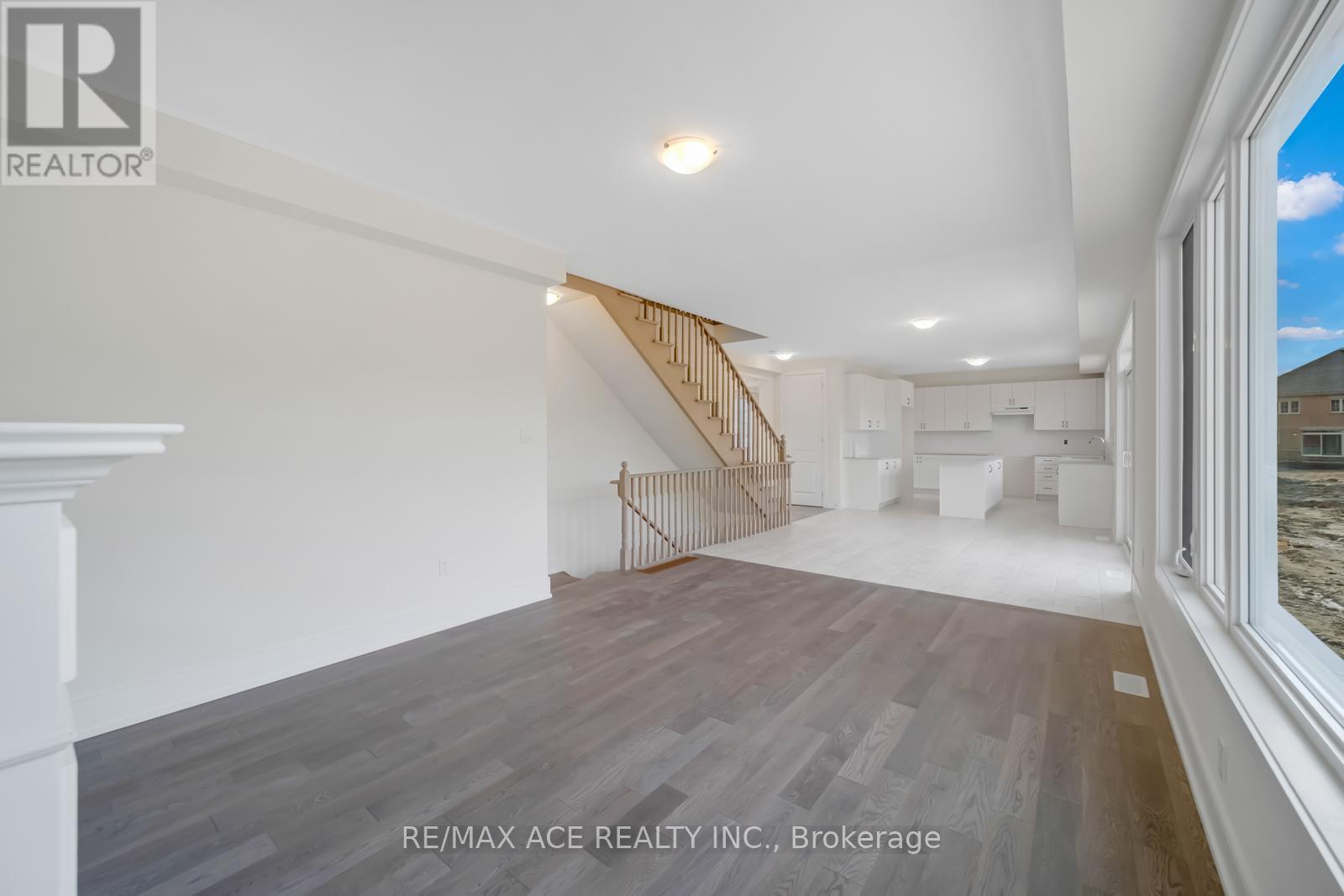 81 Golden Meadows Drive, Otonabee-South Monaghan, Ontario  K9J 6Y3 - Photo 10 - X12969494