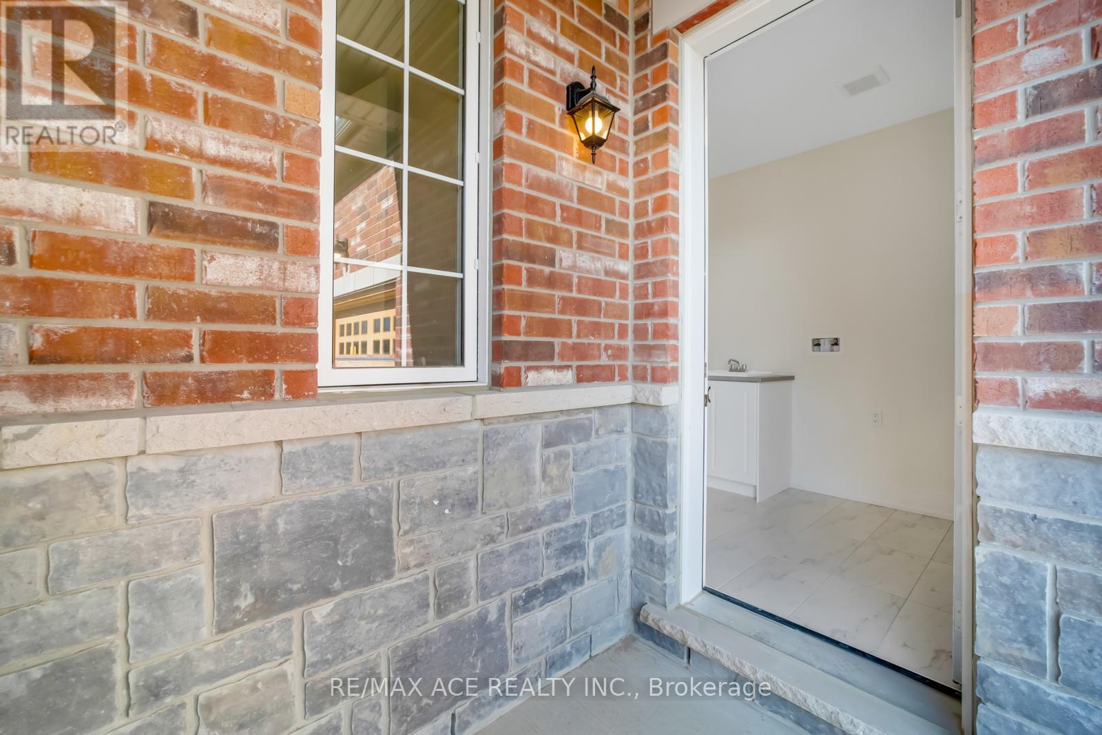 81 Golden Meadows Drive, Otonabee-South Monaghan, Ontario  K9J 6Y3 - Photo 18 - X12969494