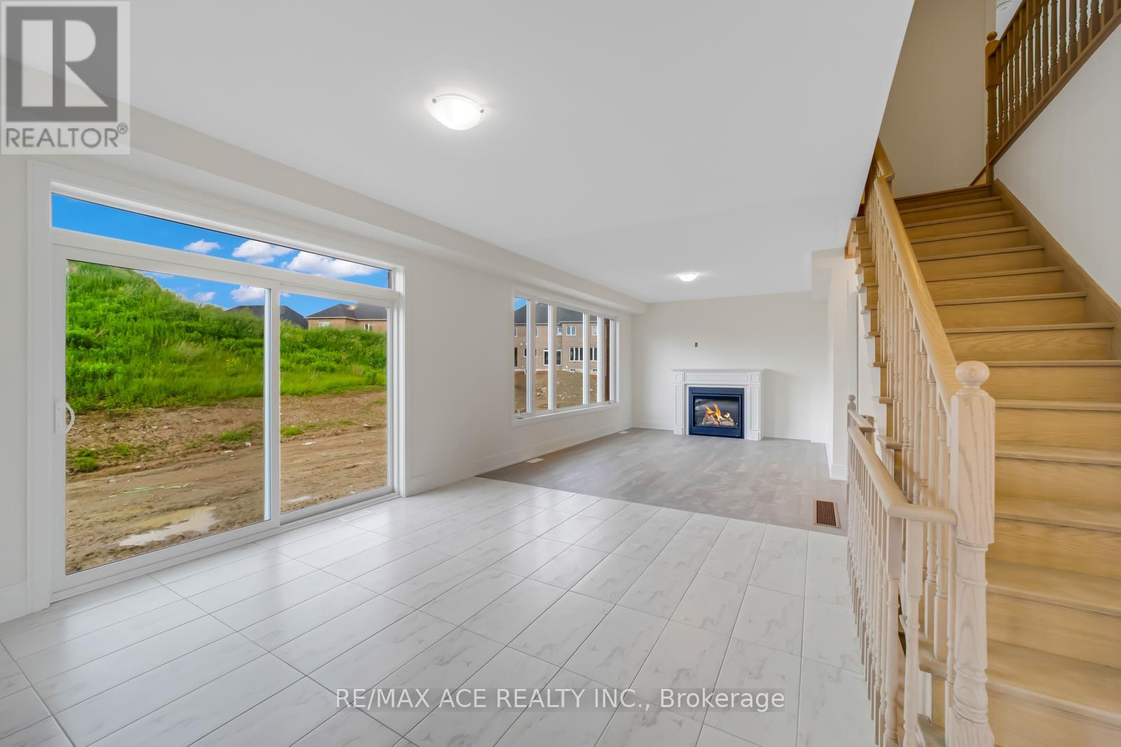 81 Golden Meadows Drive, Otonabee-South Monaghan, Ontario  K9J 6Y3 - Photo 8 - X12969494