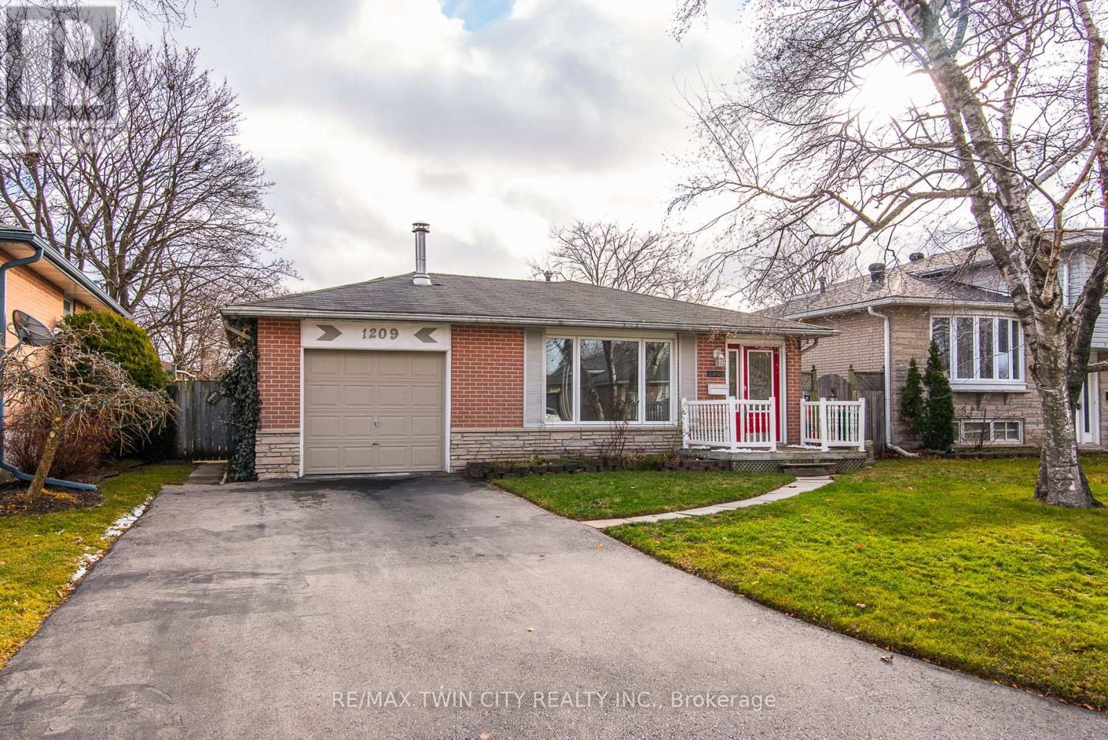 1209 VALENTINE DRIVE, Cambridge, Ontario