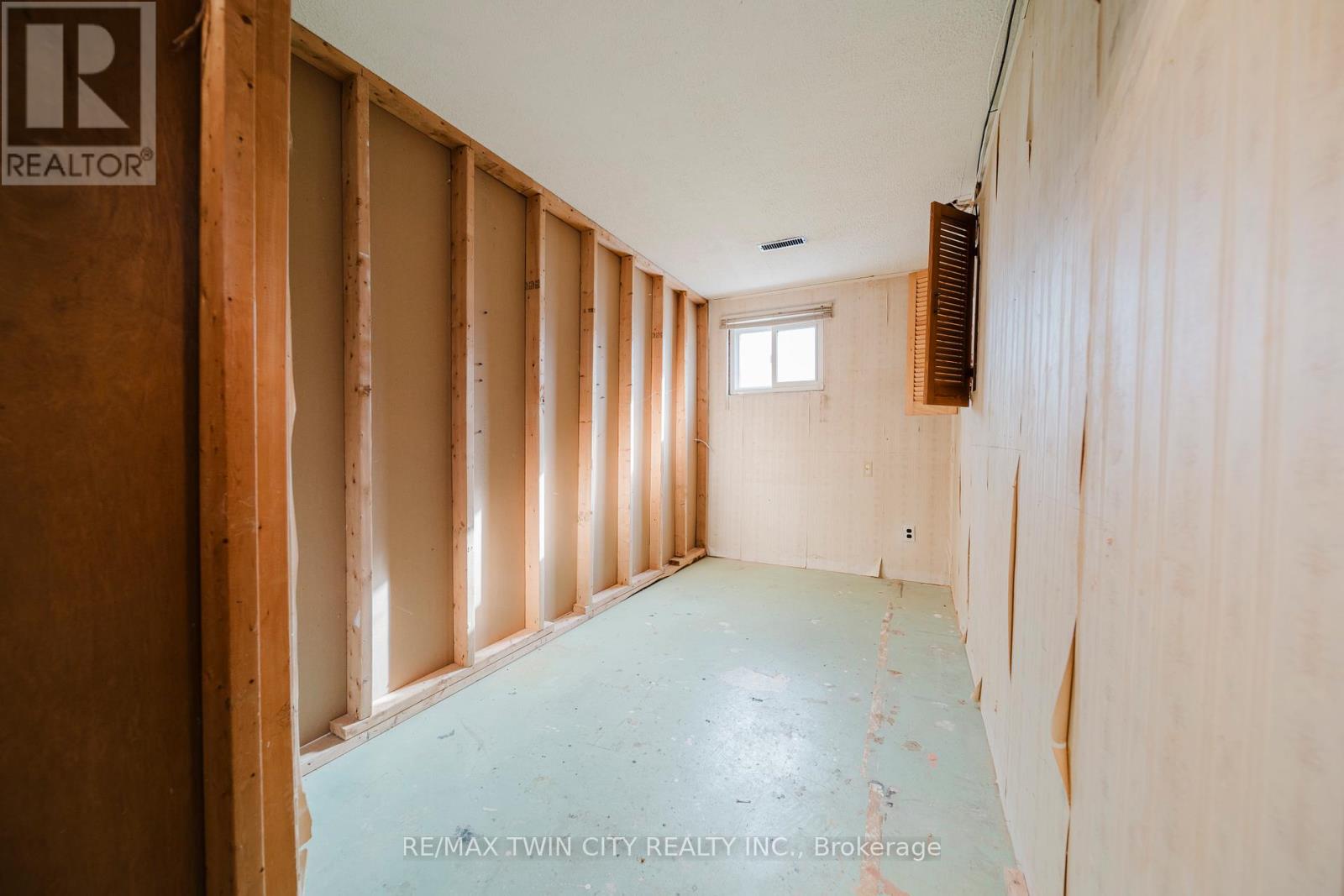 1209 Valentine Drive, Cambridge, Ontario  N3H 2P1 - Photo 26 - X12969574