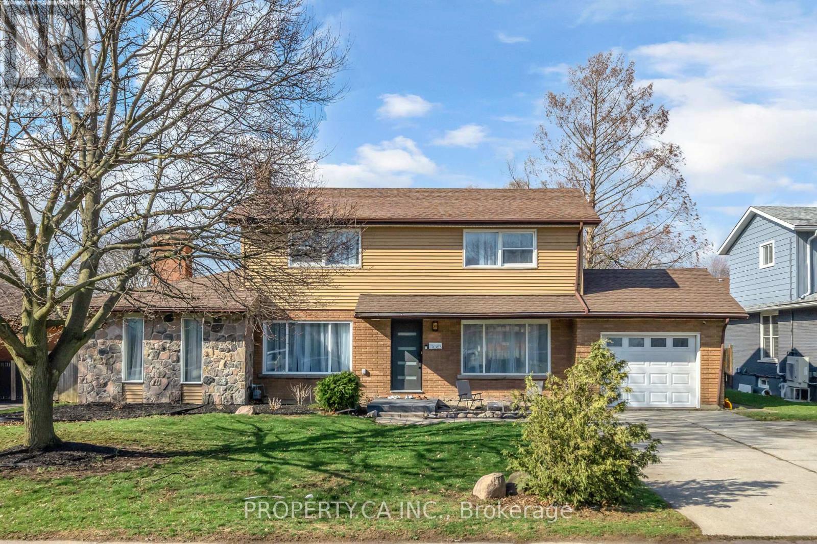 7063 MCGILL STREET, Niagara Falls, Ontario