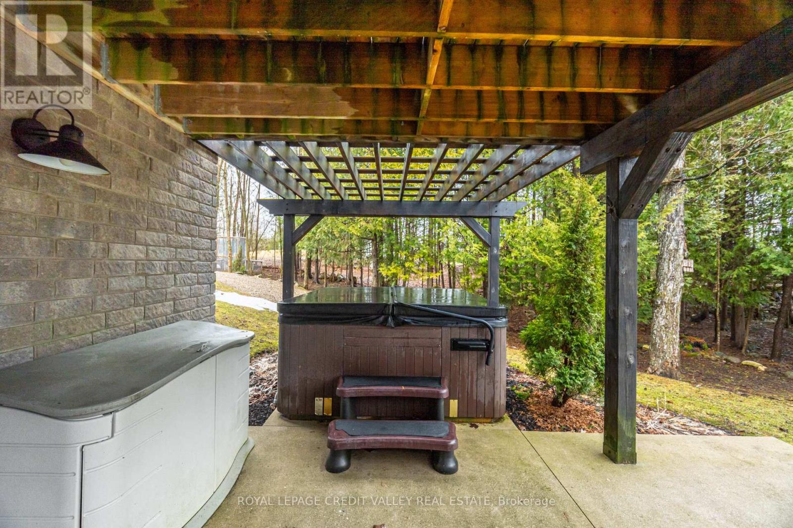 580381 60 Side Road, Chatsworth, Ontario  N0H 1C0 - Photo 33 - X12969602