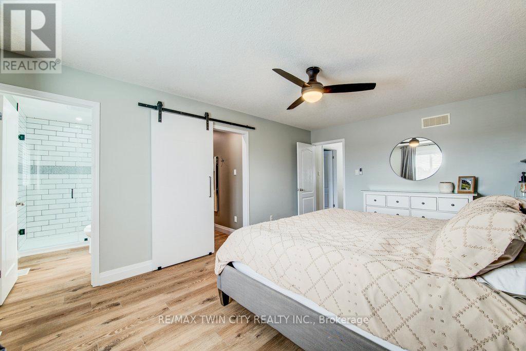 64 Smith's Creek Drive, Wilmot, Ontario  N3A 0B3 - Photo 34 - X12969630