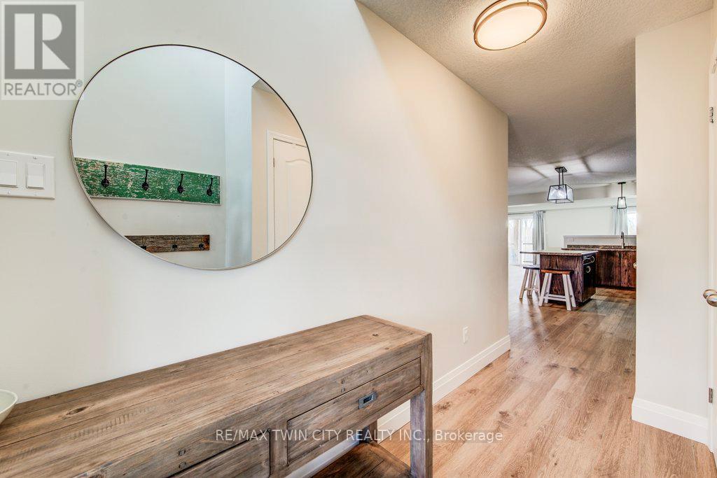 64 Smith's Creek Drive, Wilmot, Ontario  N3A 0B3 - Photo 7 - X12969630