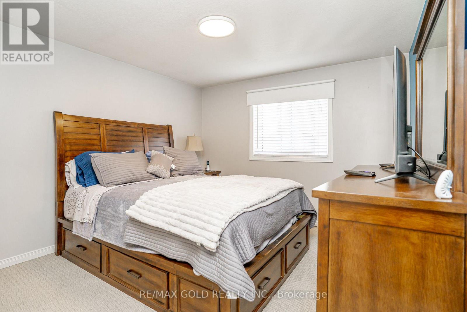 22 Martson Crescent, Cambridge, Ontario  N3C 4G3 - Photo 20 - X12969690