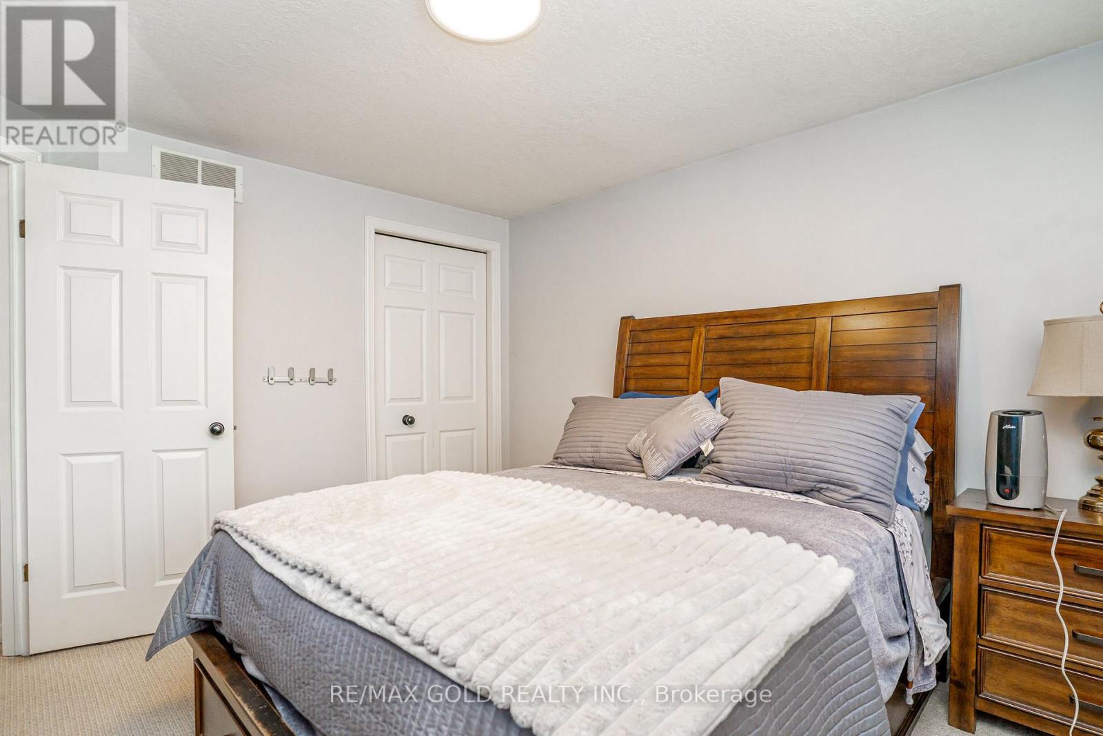 22 Martson Crescent, Cambridge, Ontario  N3C 4G3 - Photo 21 - X12969690