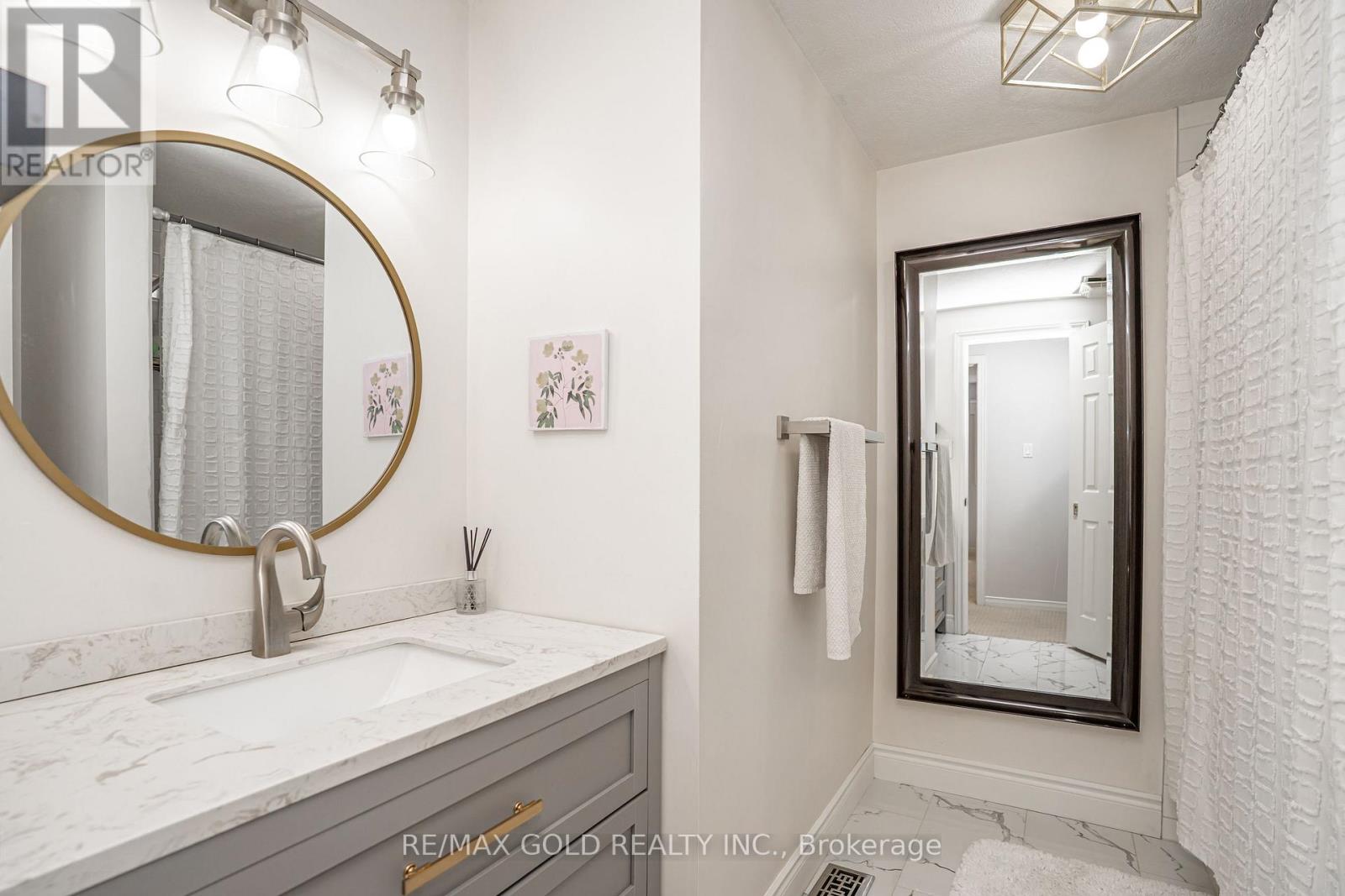 22 Martson Crescent, Cambridge, Ontario  N3C 4G3 - Photo 22 - X12969690