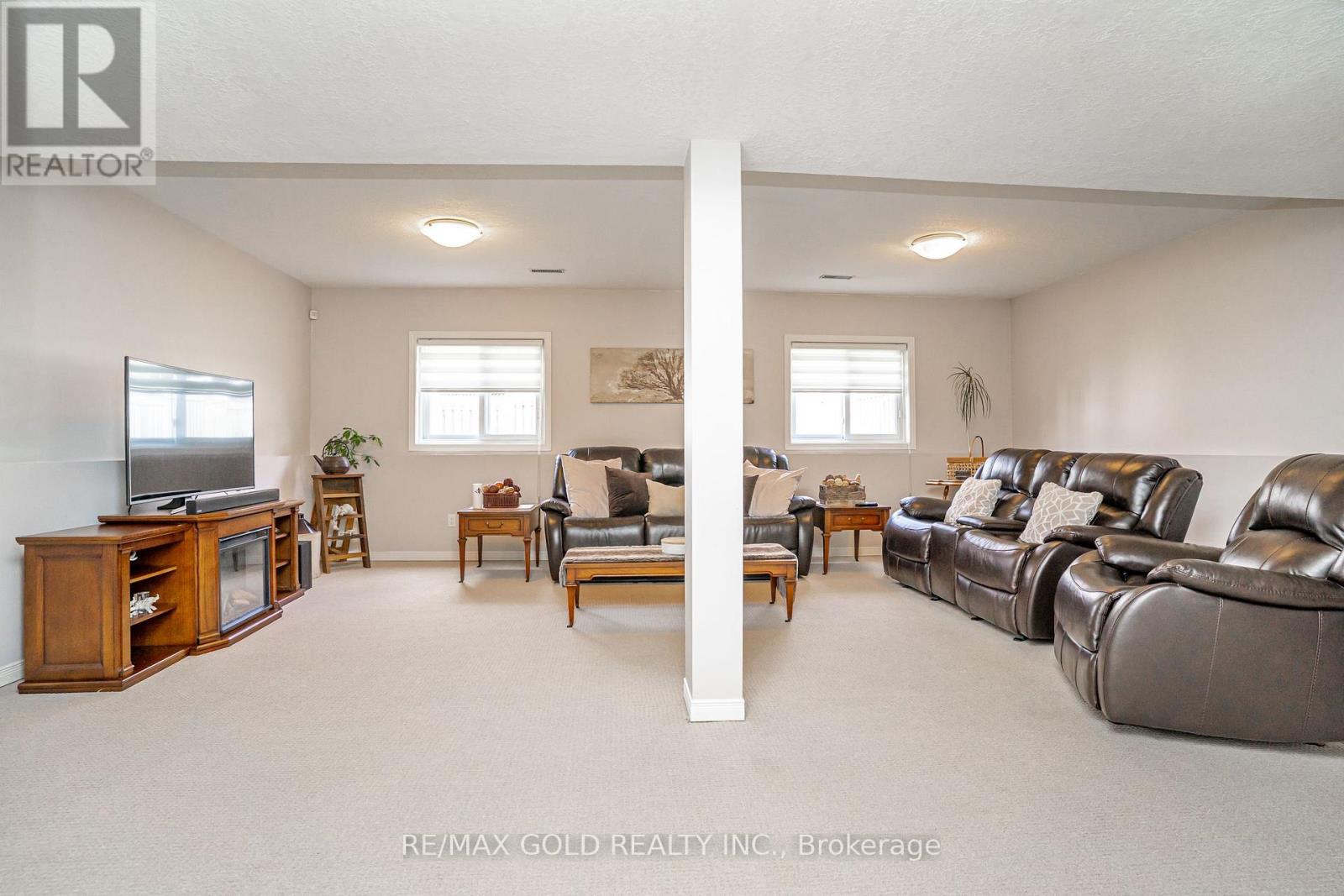 22 Martson Crescent, Cambridge, Ontario  N3C 4G3 - Photo 25 - X12969690