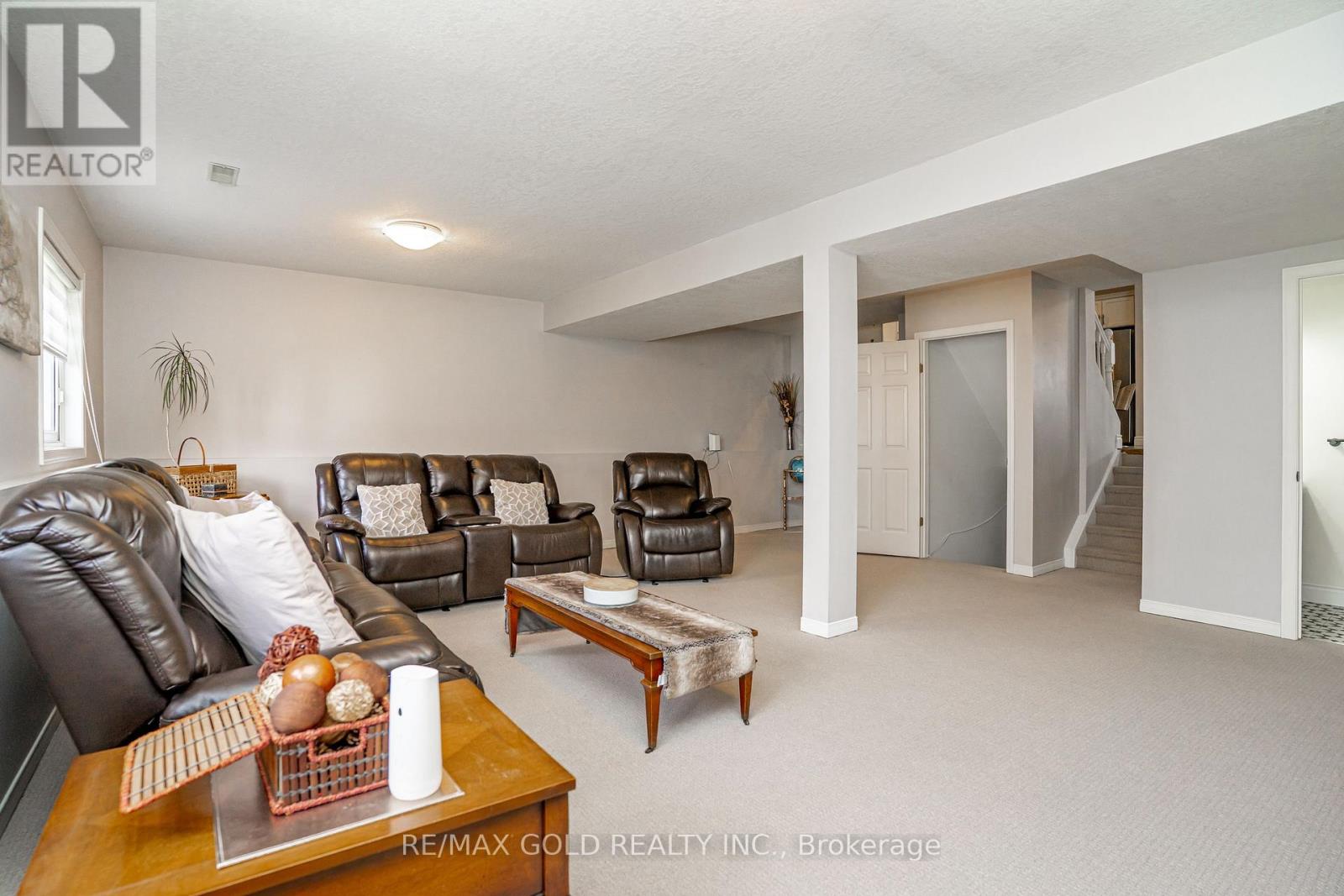 22 Martson Crescent, Cambridge, Ontario  N3C 4G3 - Photo 26 - X12969690