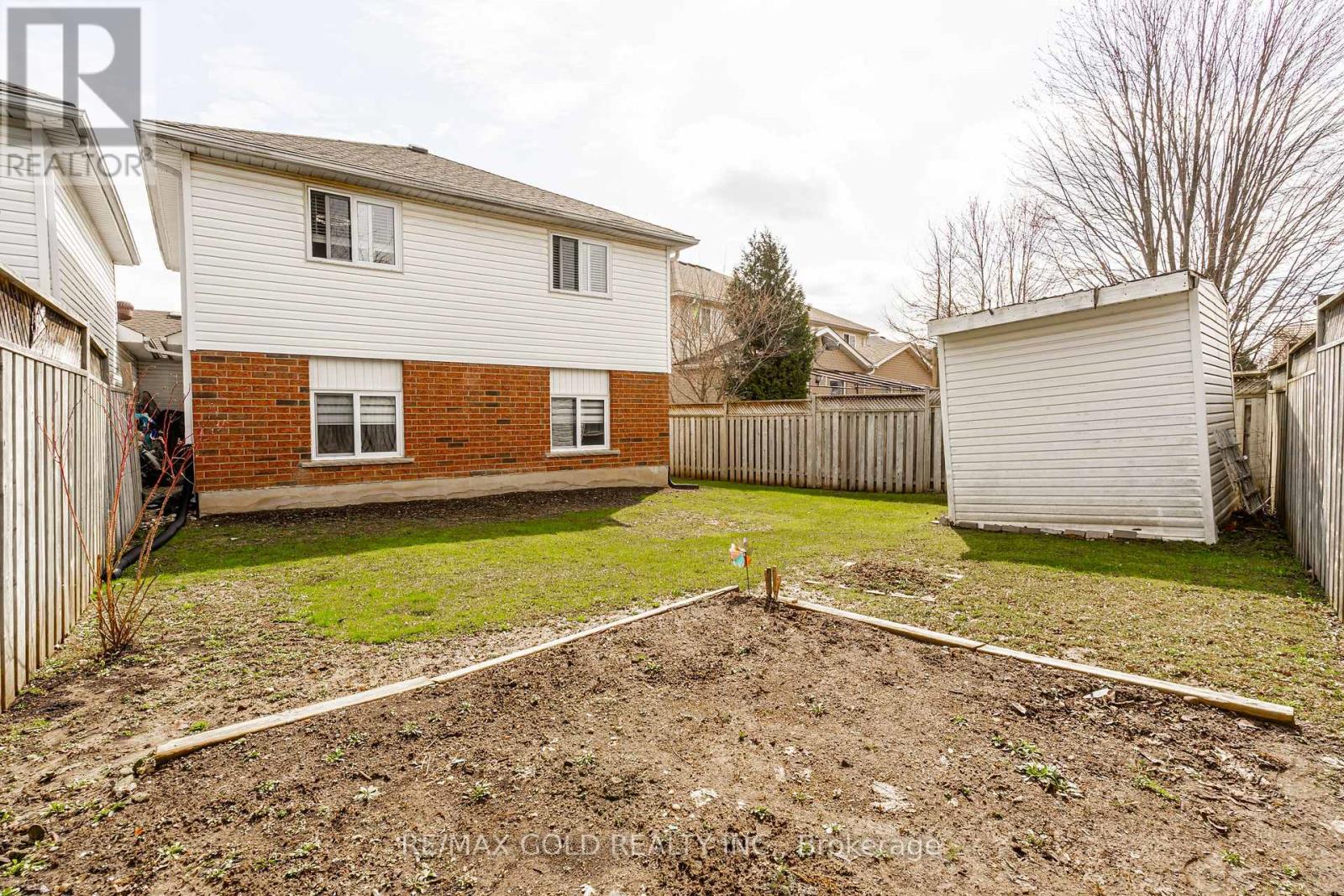 22 Martson Crescent, Cambridge, Ontario  N3C 4G3 - Photo 34 - X12969690