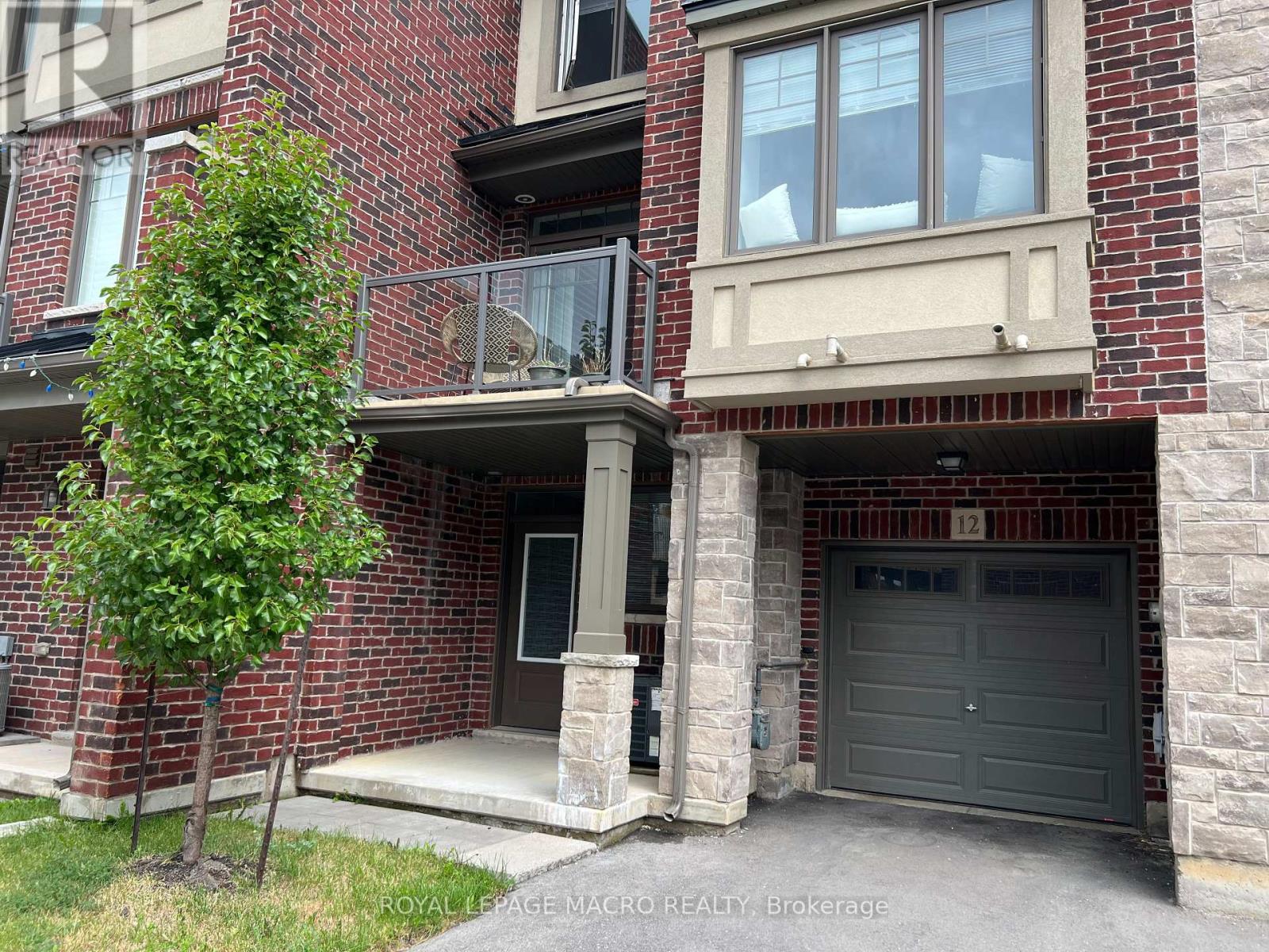 12 Workman Lane, Hamilton, Ontario  L9G 0H2 - Photo 3 - X12969722