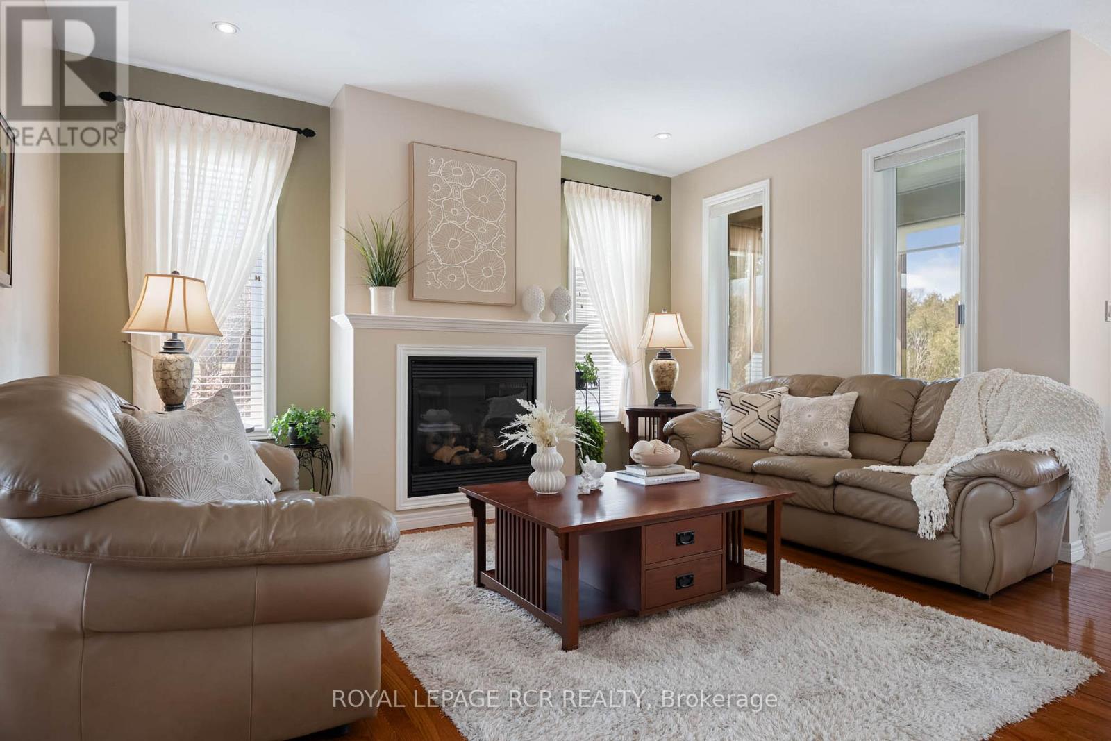 32 Headwaters Lane, Mono, Ontario  L9W 5K3 - Photo 5 - X12969798