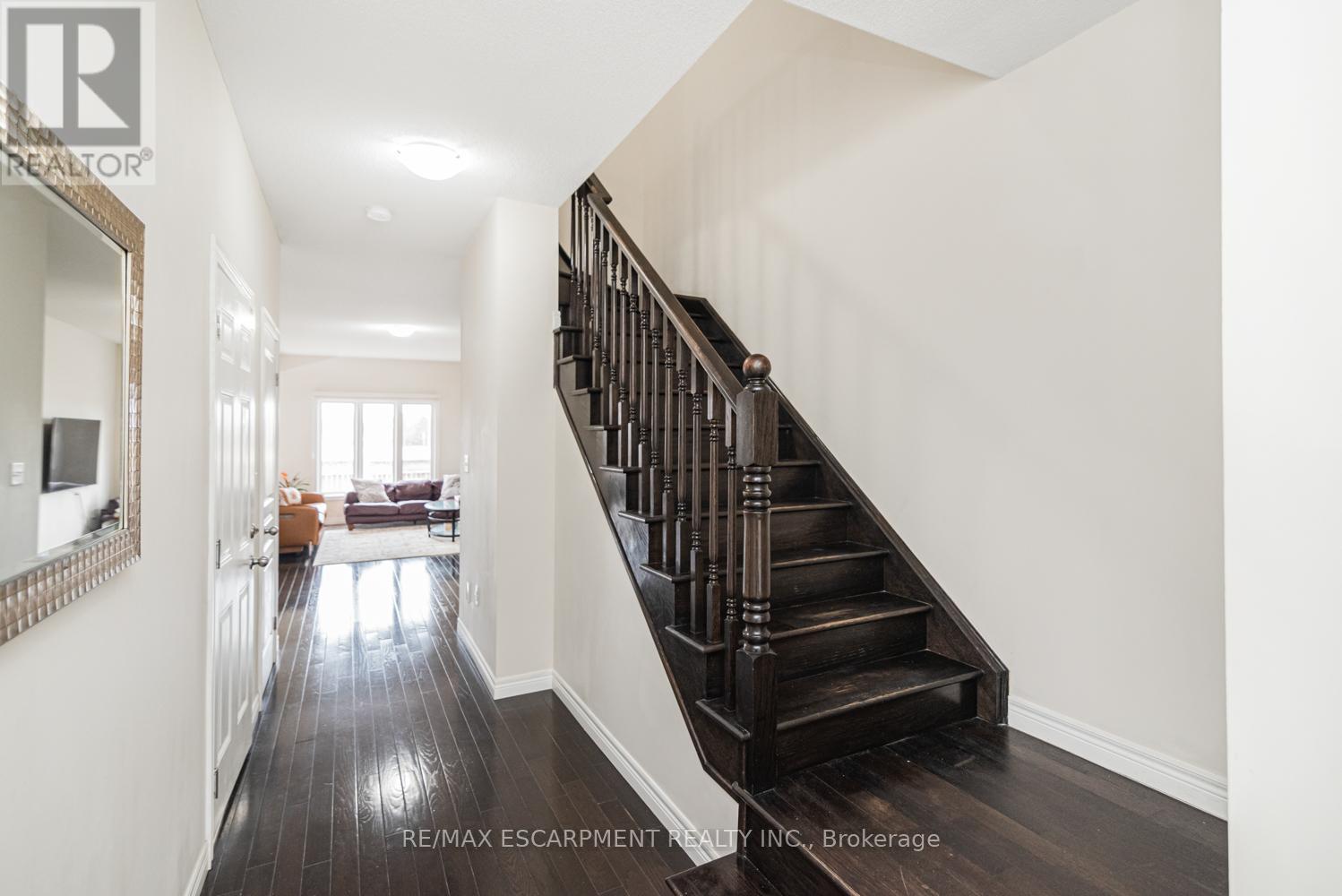 13 - 370 Stonehenge Drive, Hamilton, Ontario  L9K 0H9 - Photo 19 - X12969812