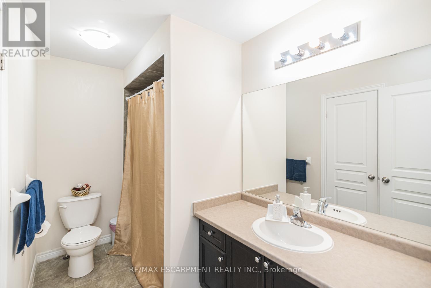 13 - 370 Stonehenge Drive, Hamilton, Ontario  L9K 0H9 - Photo 35 - X12969812