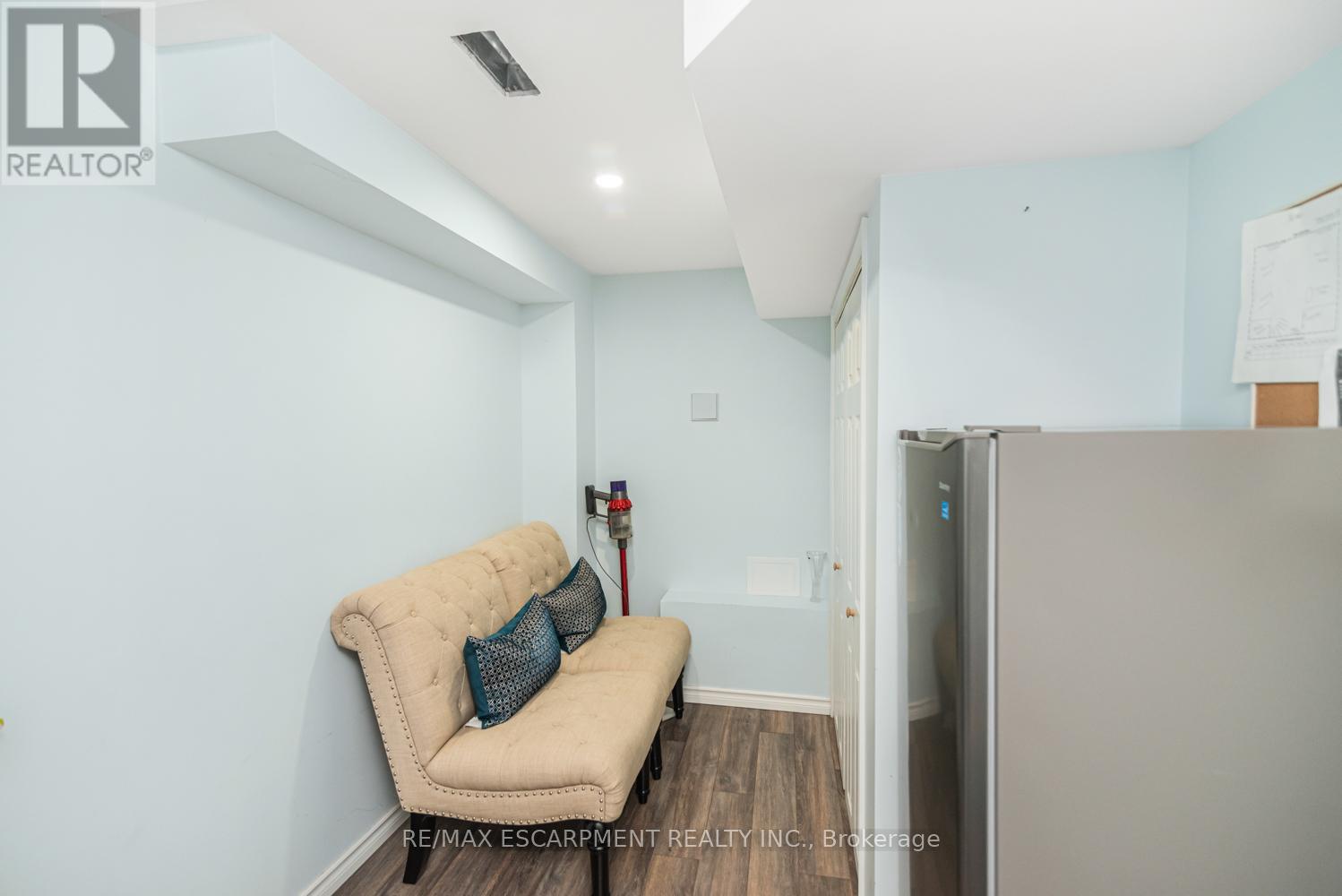 13 - 370 Stonehenge Drive, Hamilton, Ontario  L9K 0H9 - Photo 37 - X12969812