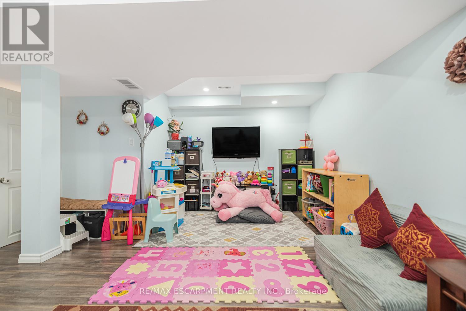 13 - 370 Stonehenge Drive, Hamilton, Ontario  L9K 0H9 - Photo 38 - X12969812