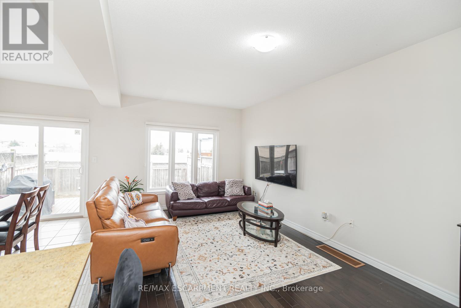 13 - 370 Stonehenge Drive, Hamilton, Ontario  L9K 0H9 - Photo 9 - X12969812