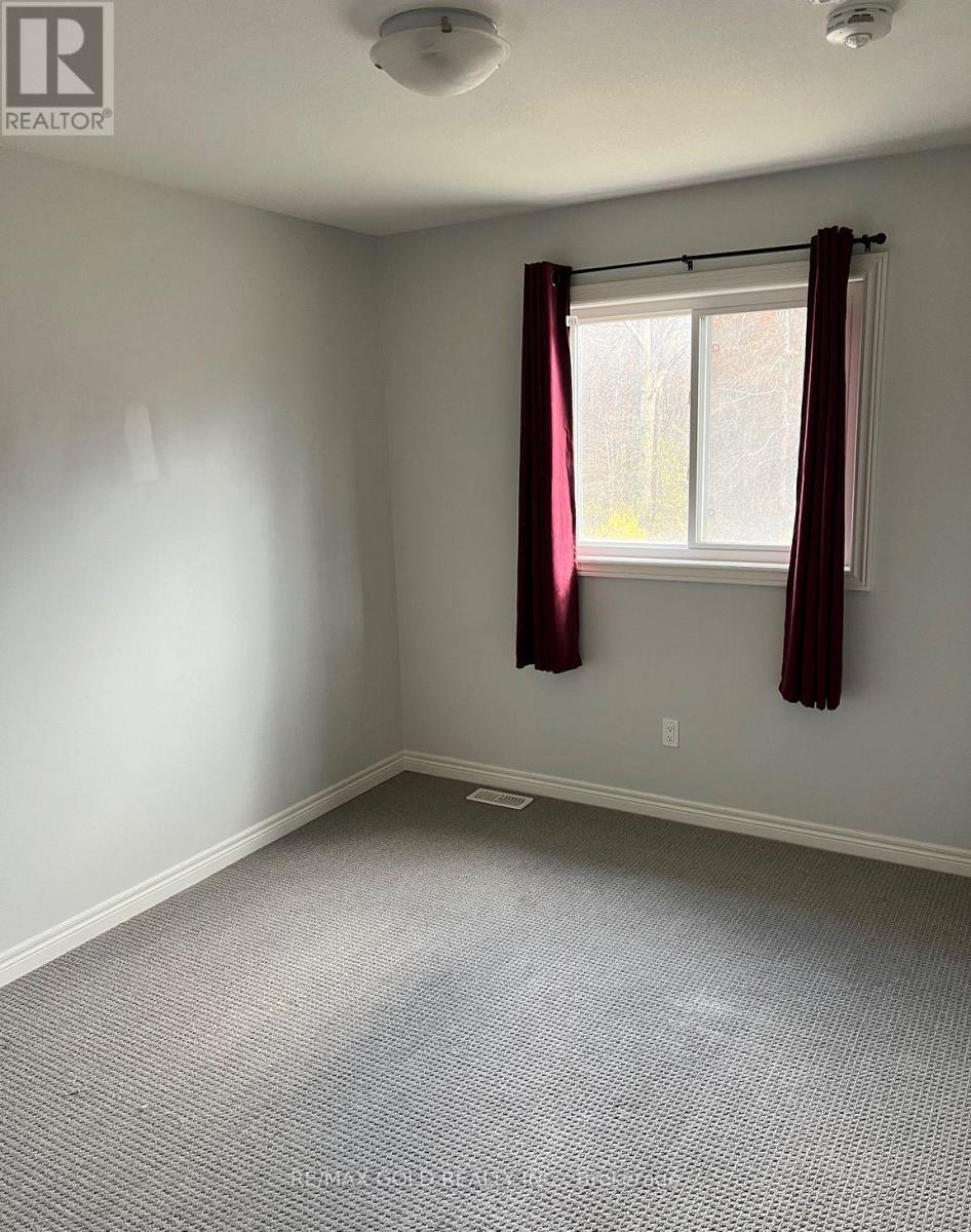 36 Damude Avenue, Thorold, Ontario  L2V 0G6 - Photo 21 - X12969844