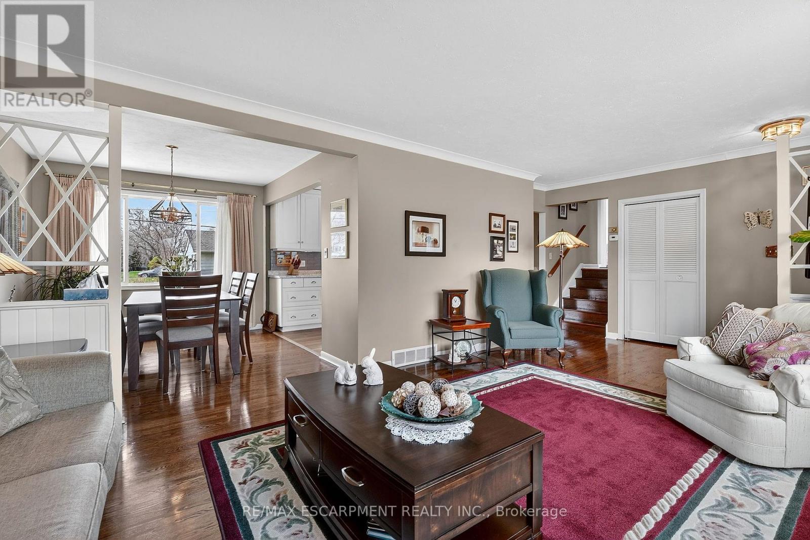 6 Nelles Road S, Grimsby, Ontario  L3M 2Z2 - Photo 13 - X12969848