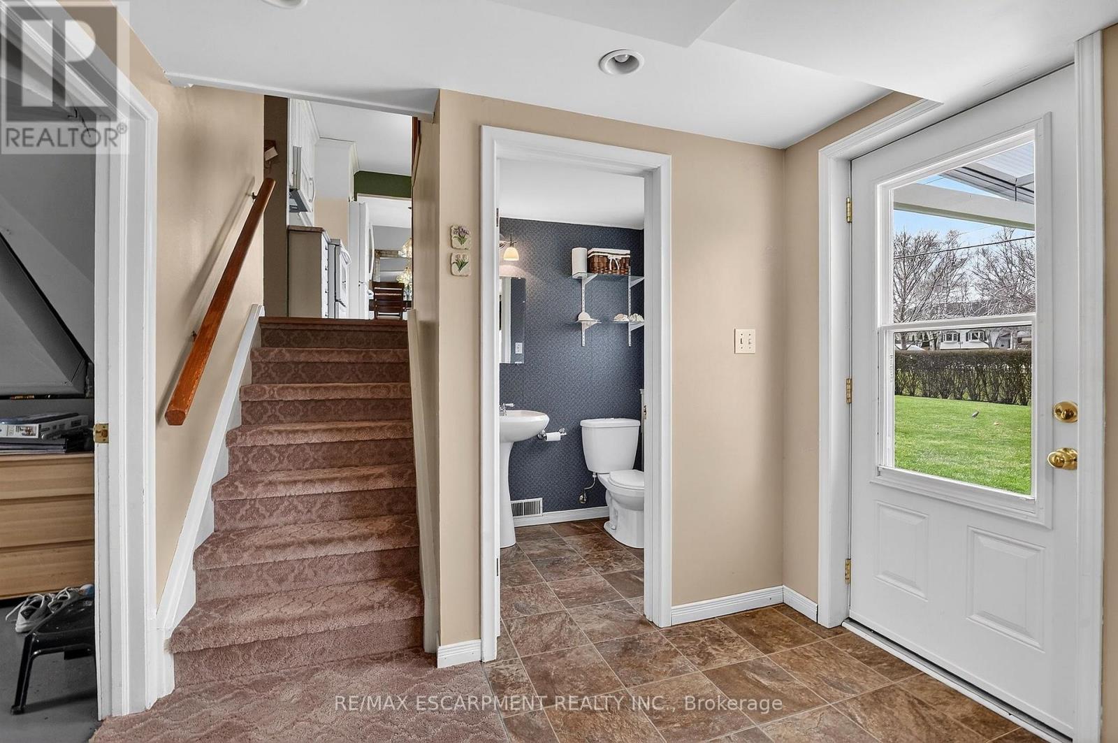 6 Nelles Road S, Grimsby, Ontario  L3M 2Z2 - Photo 28 - X12969848