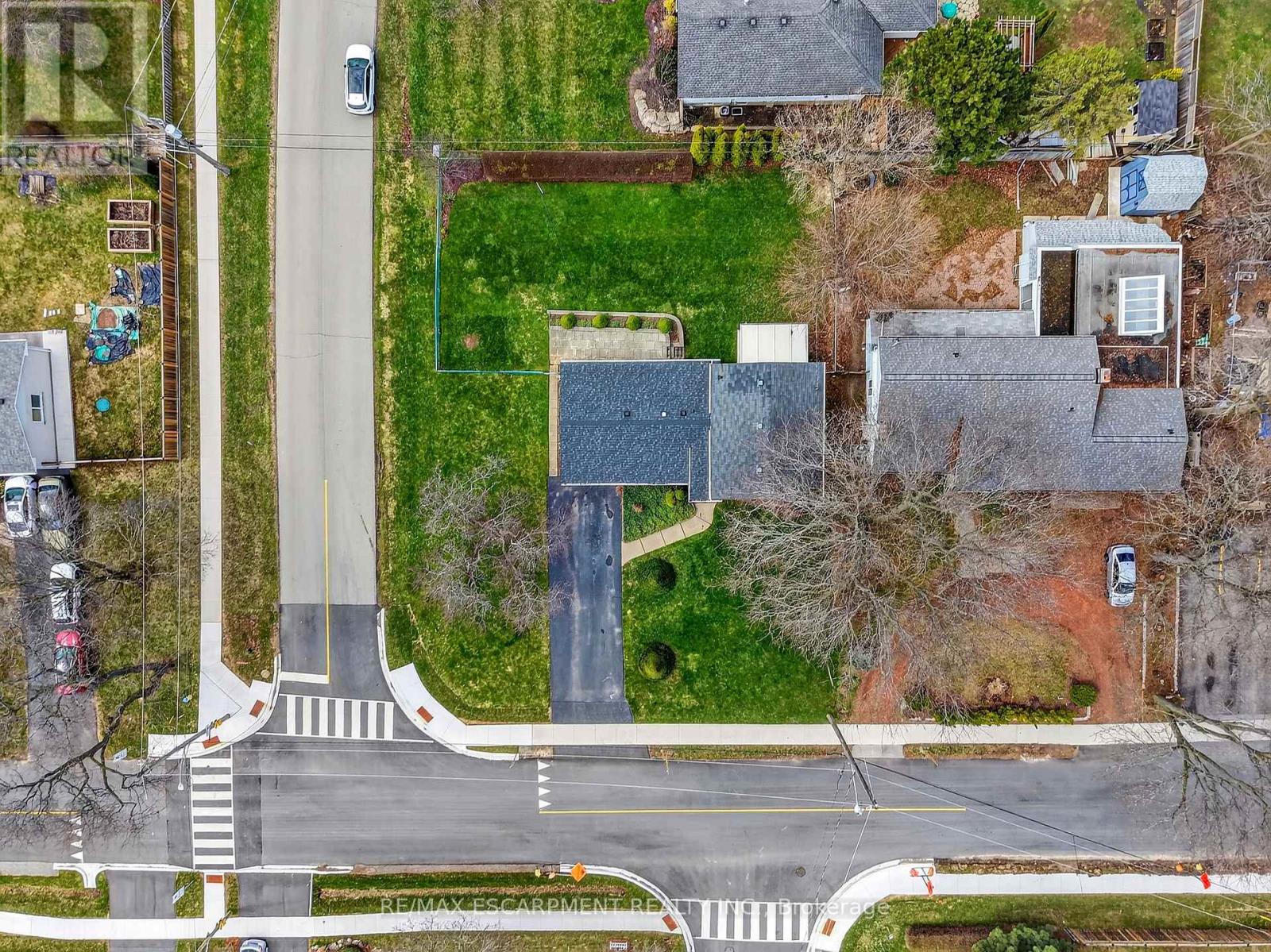 6 Nelles Road S, Grimsby, Ontario  L3M 2Z2 - Photo 46 - X12969848