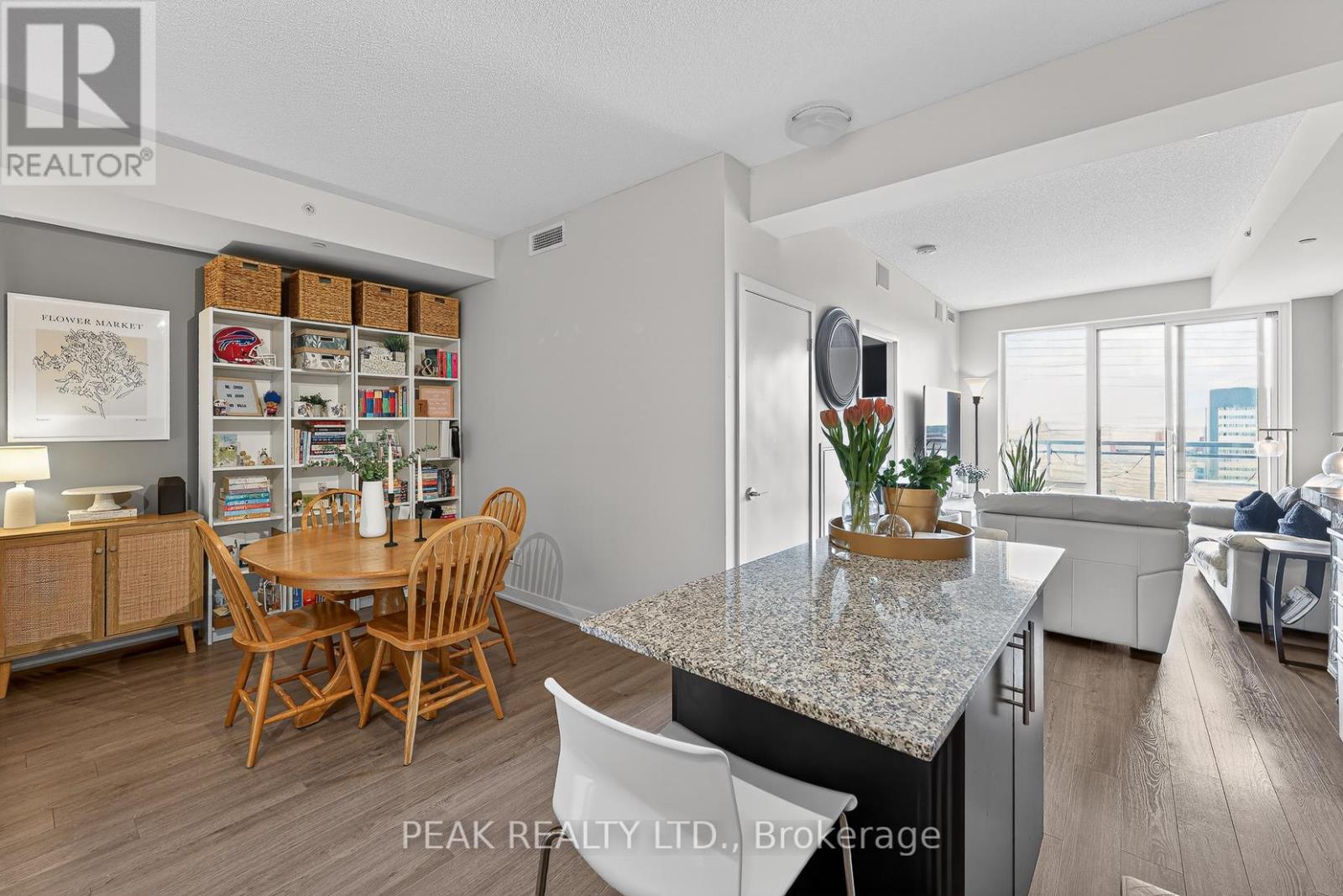 1006 - 85 Duke Street W, Kitchener, Ontario  N2H 0B7 - Photo 12 - X12969890