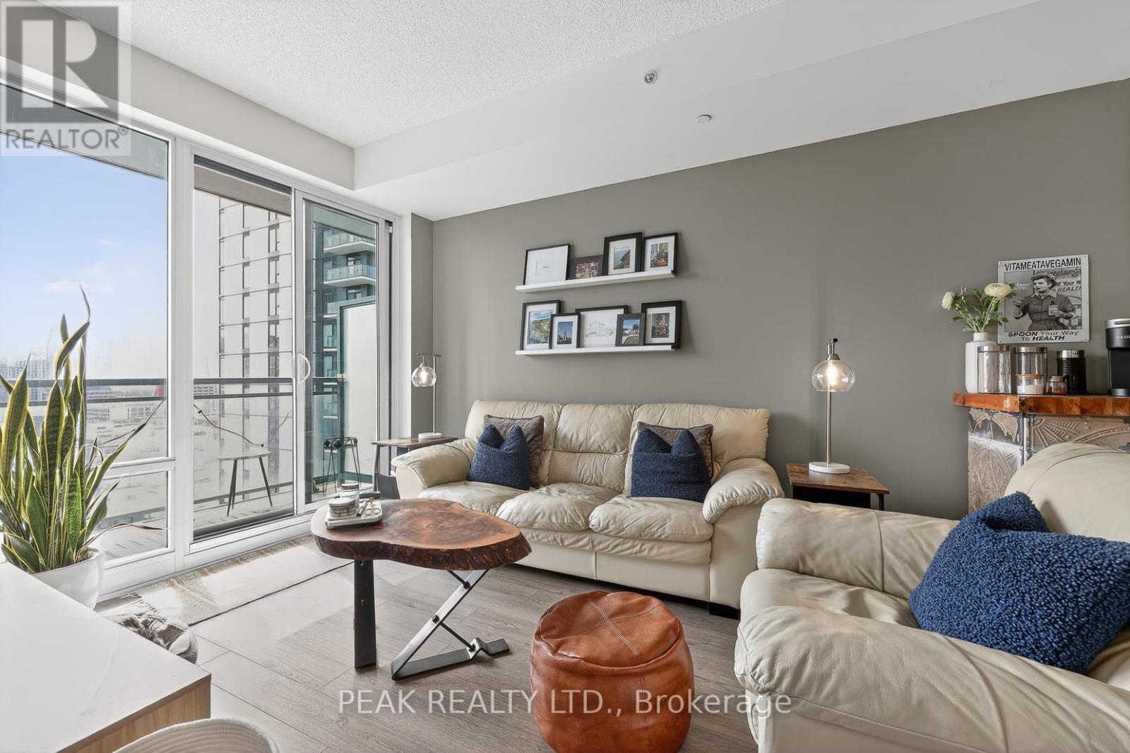 1006 - 85 Duke Street W, Kitchener, Ontario  N2H 0B7 - Photo 16 - X12969890