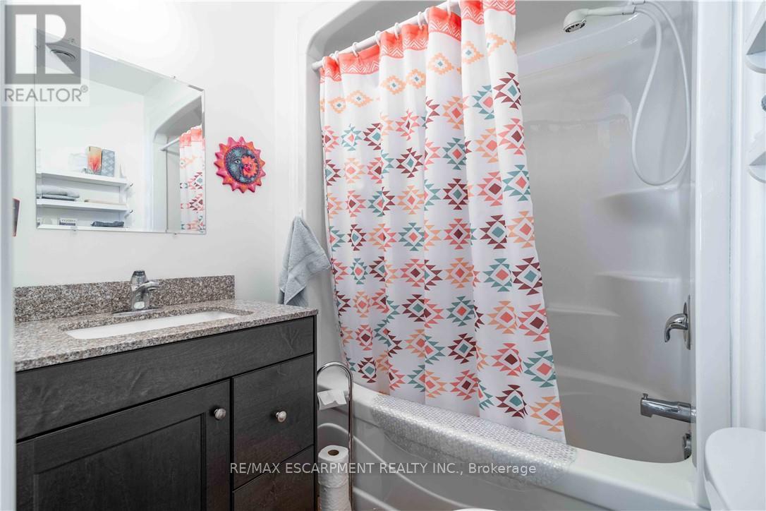 2399 Lakeshore Road, Haldimand, Ontario  N1A 2W8 - Photo 26 - X12969922